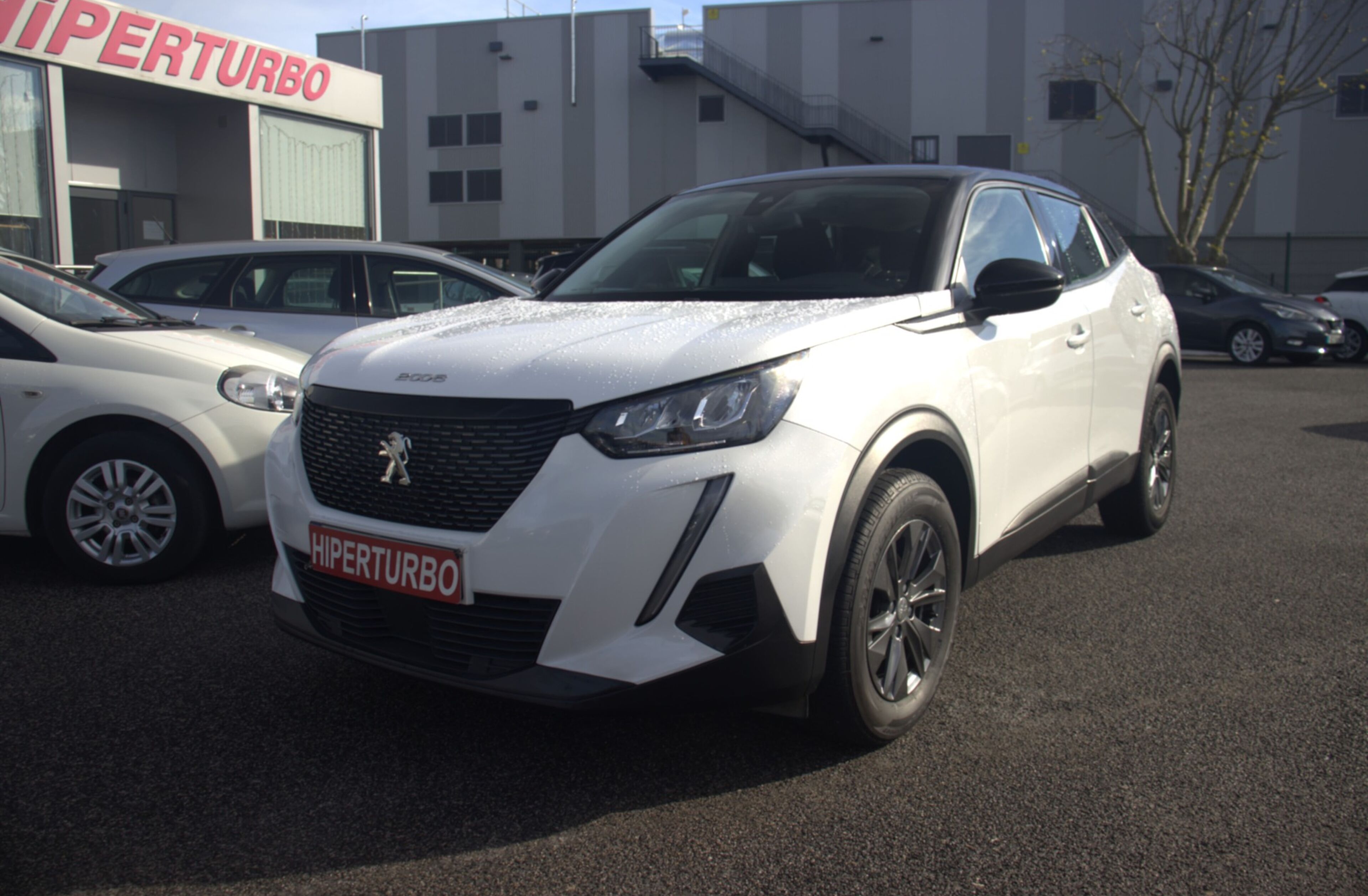 PEUGEOT 2008 1.2 PureTech Active Pack