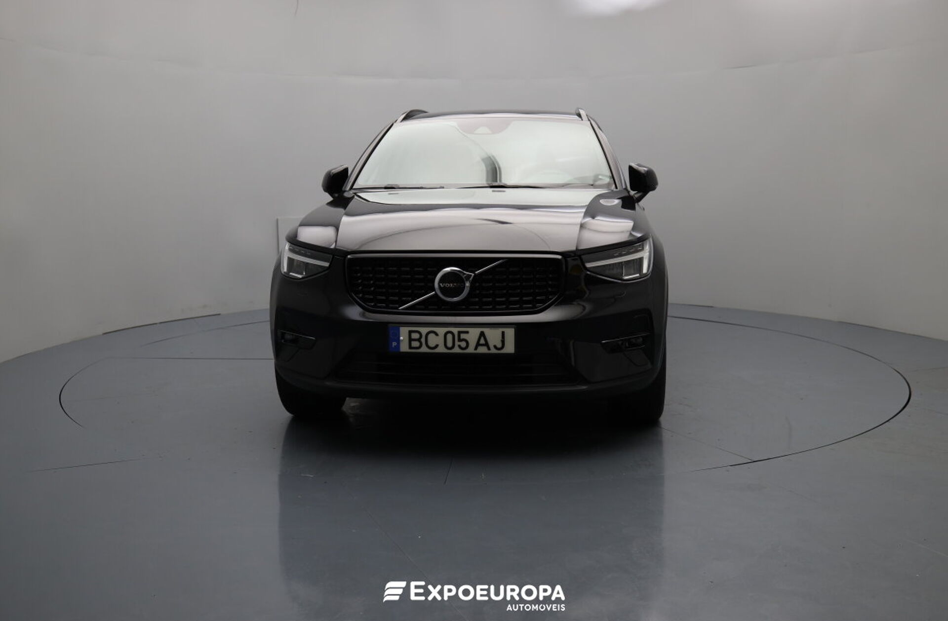 VOLVO XC40 1.5 T2 Plus Dark Auto