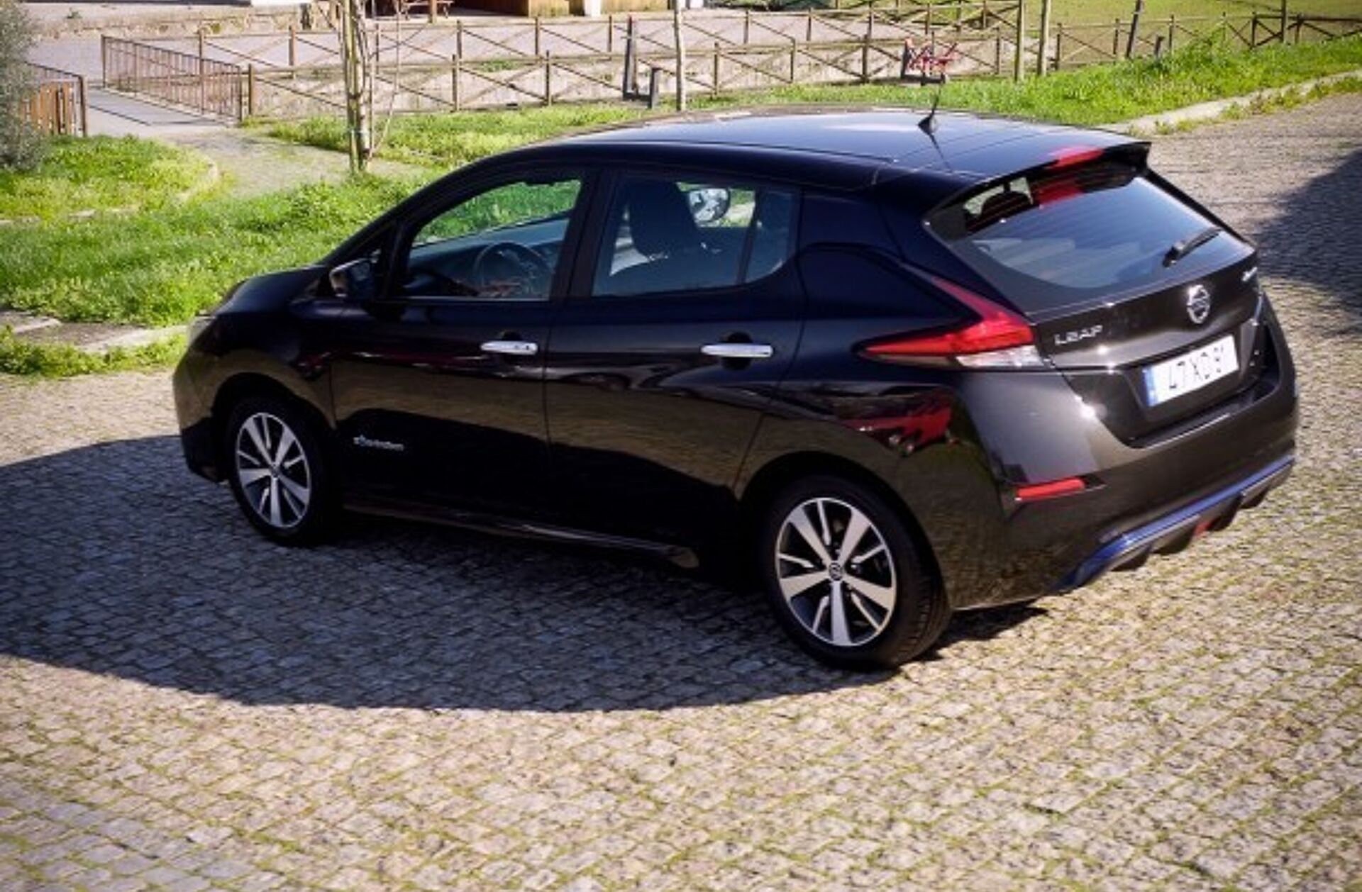 NISSAN Leaf N-Connecta