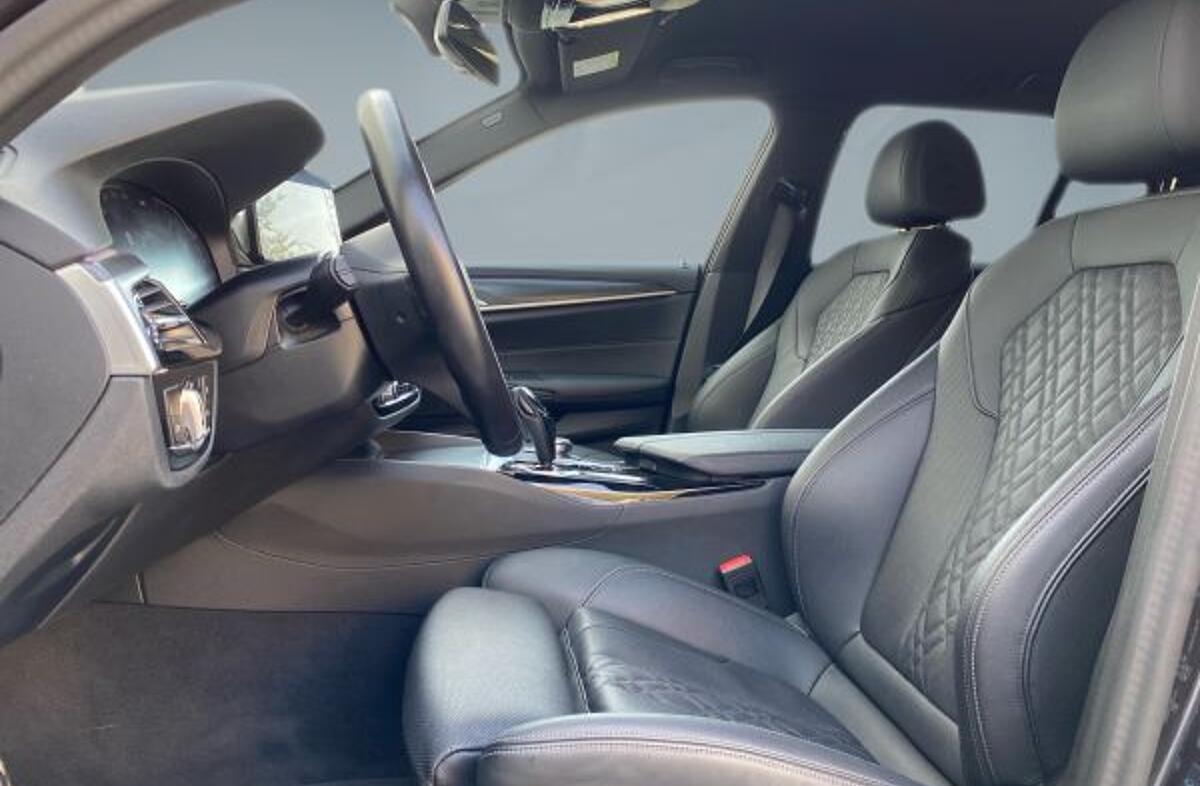 BMW Serie-5 520 d Pack Desportivo M Auto