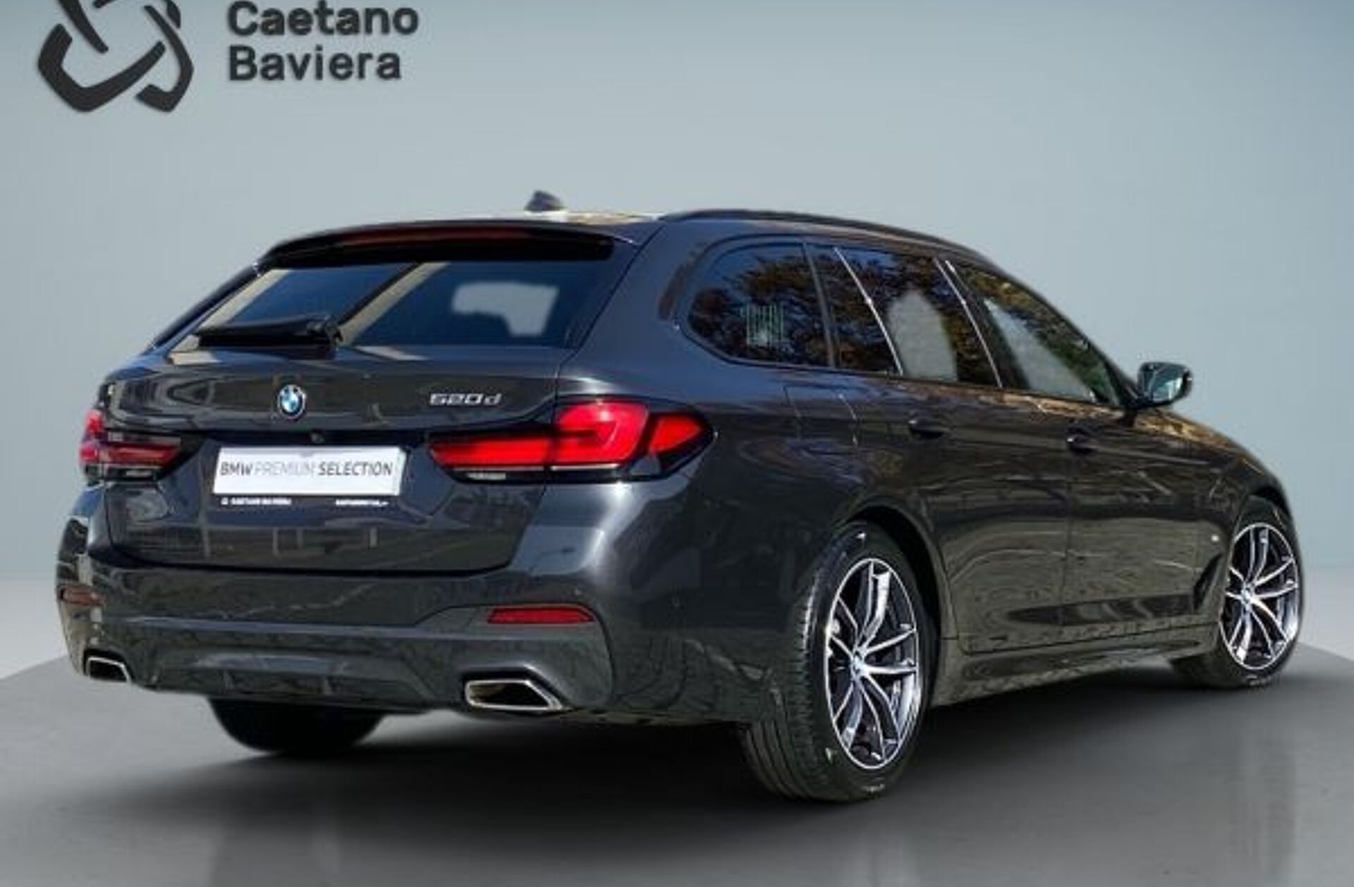 BMW Serie-5 520 d Pack Desportivo M Auto