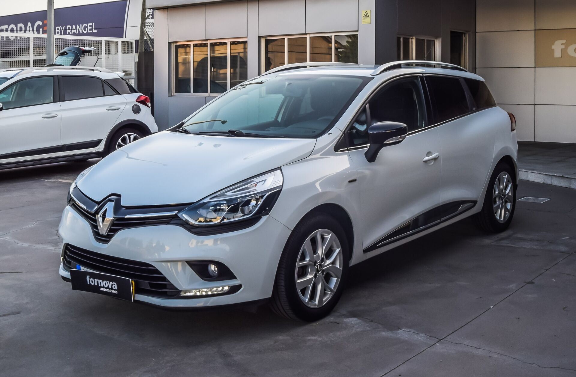 RENAULT Clio 0.9 TCe Limited