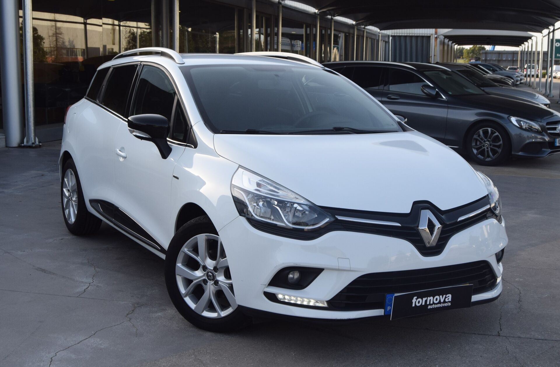 RENAULT Clio 0.9 TCe Limited