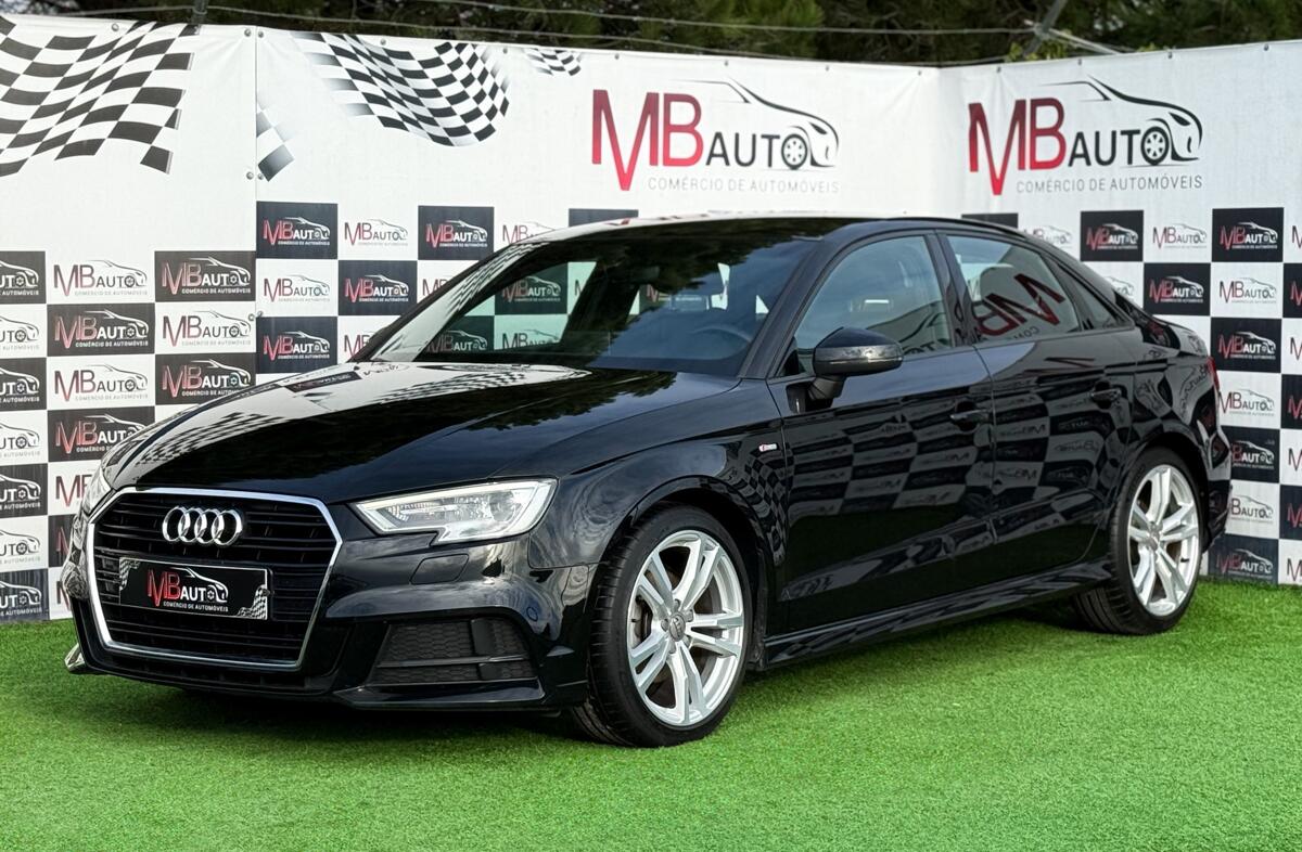 AUDI A3 1.6 TDI S-line