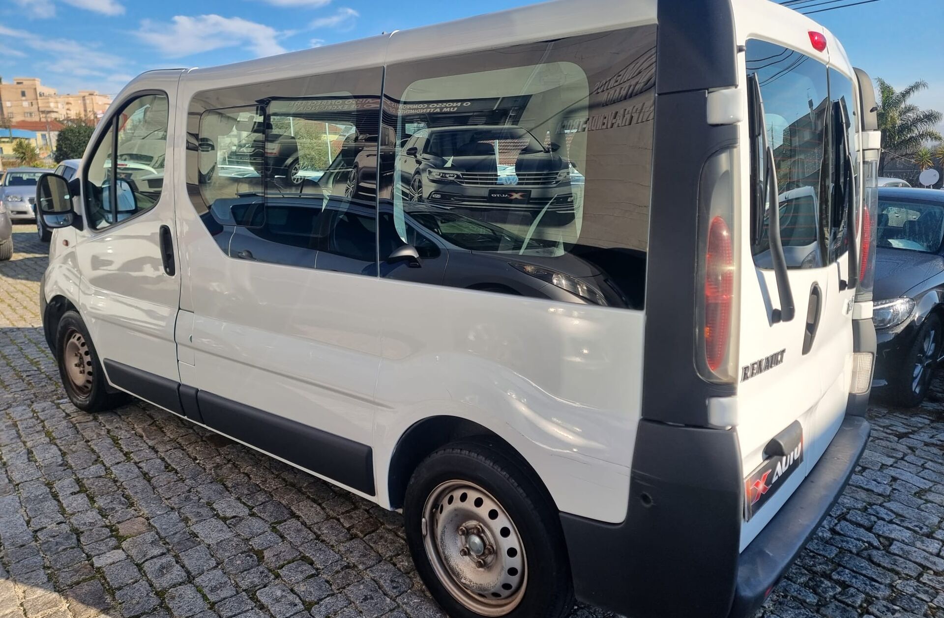 RENAULT Trafic 1.9 dCi L2H1 1.2T 80 9L