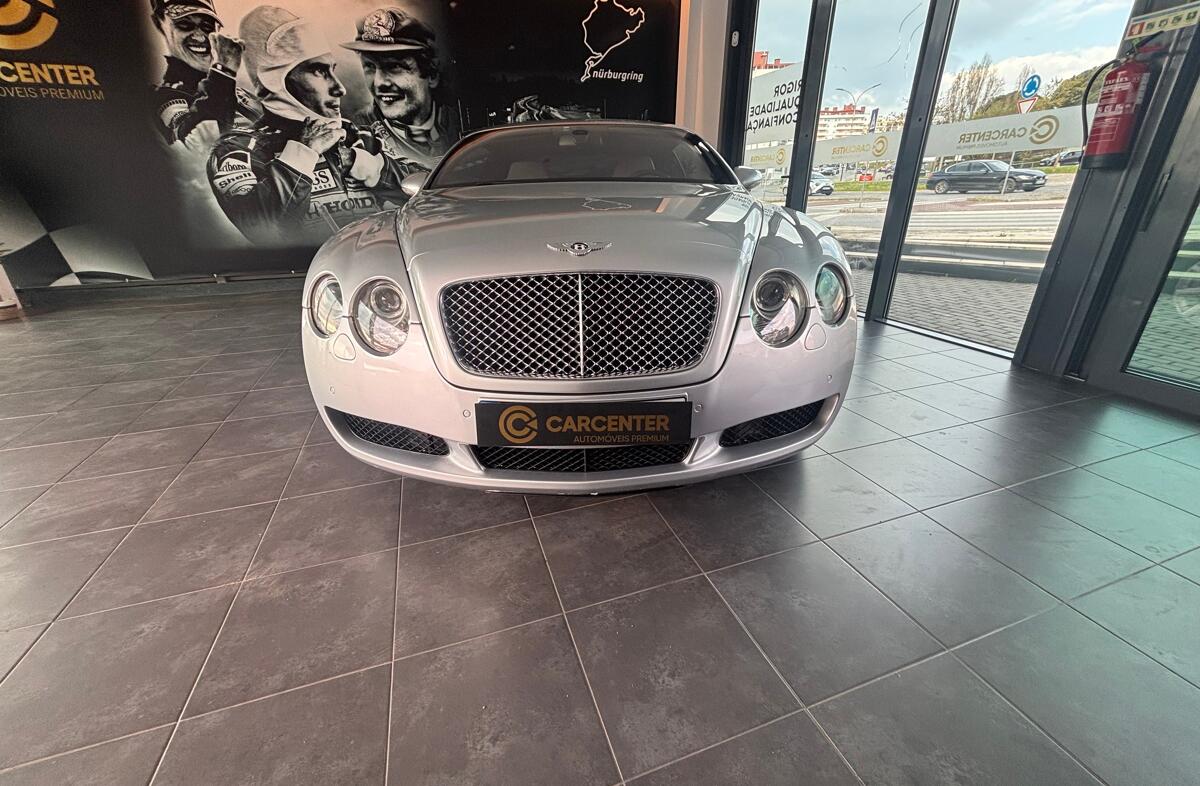 BENTLEY Continental Flying Spur