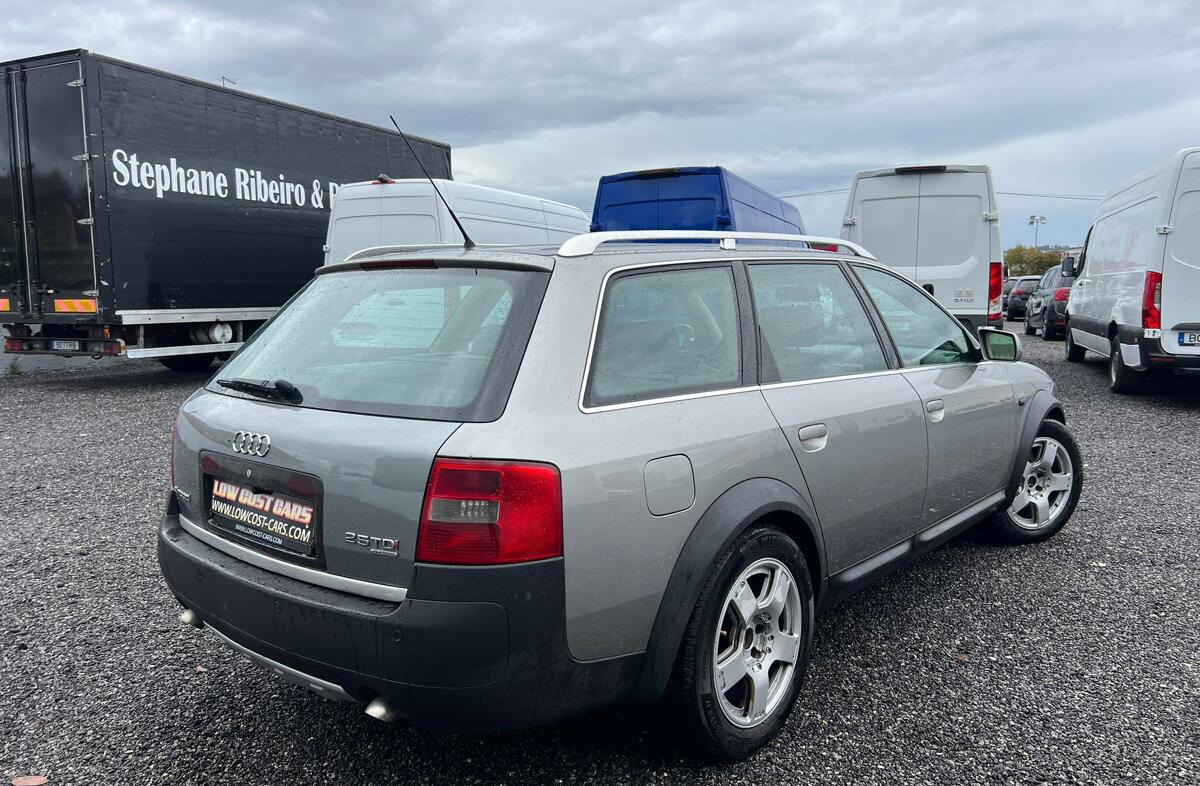 AUDI Allroad quattro 2.5 TDi Tip