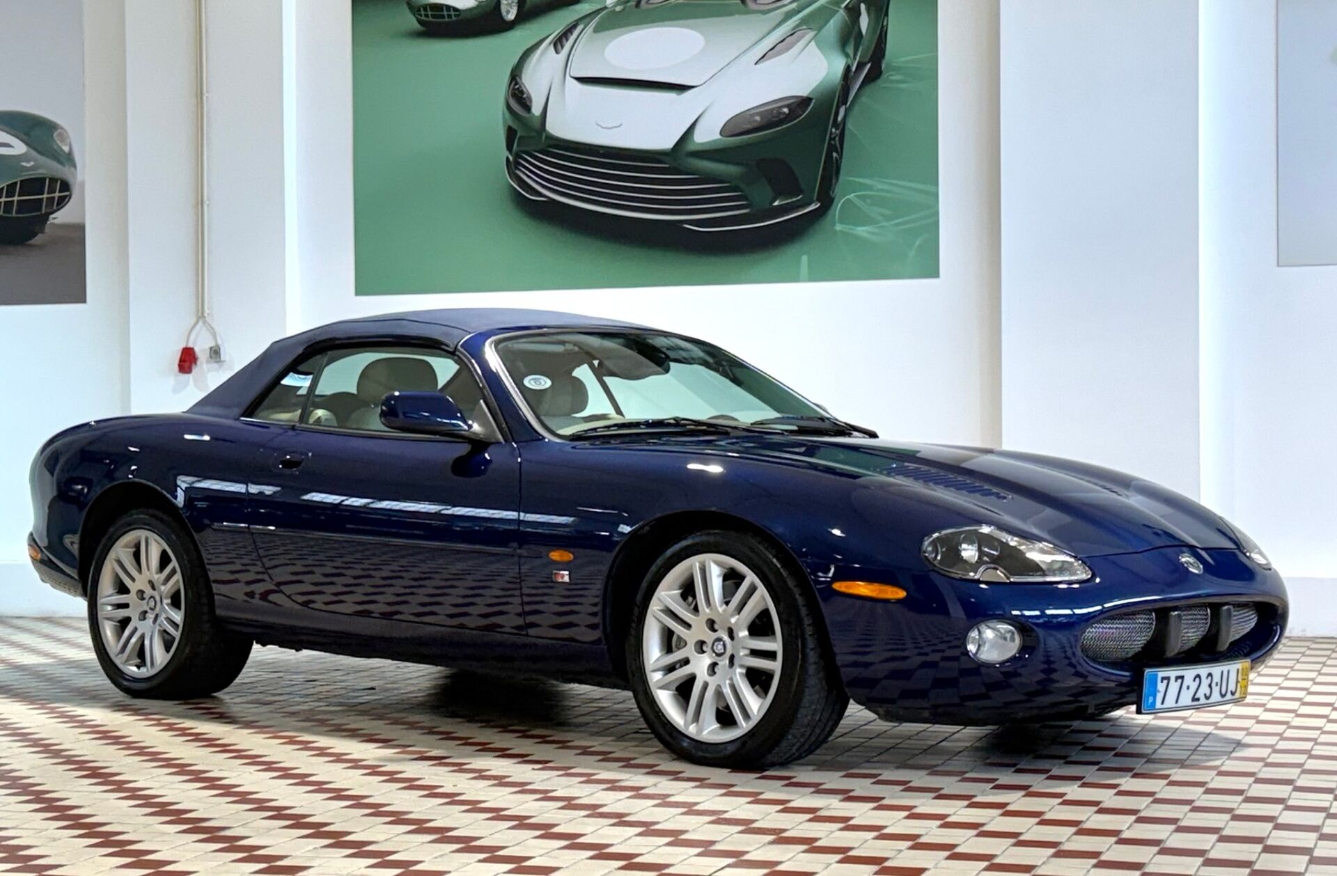 JAGUAR XK R 4.2 Coupé SC