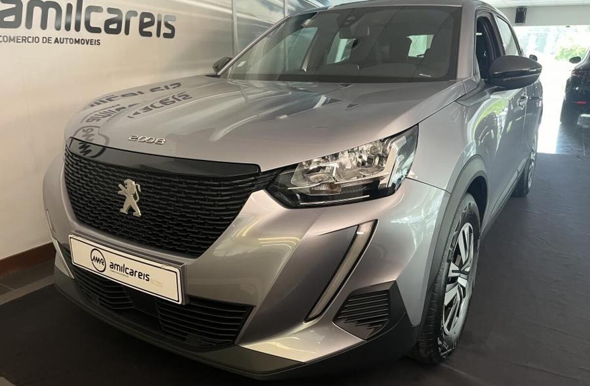 PEUGEOT 2008 1.2 PureTech Active Pack