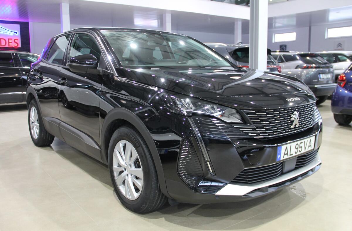 PEUGEOT 3008 1.5 BlueHDi Active Pack