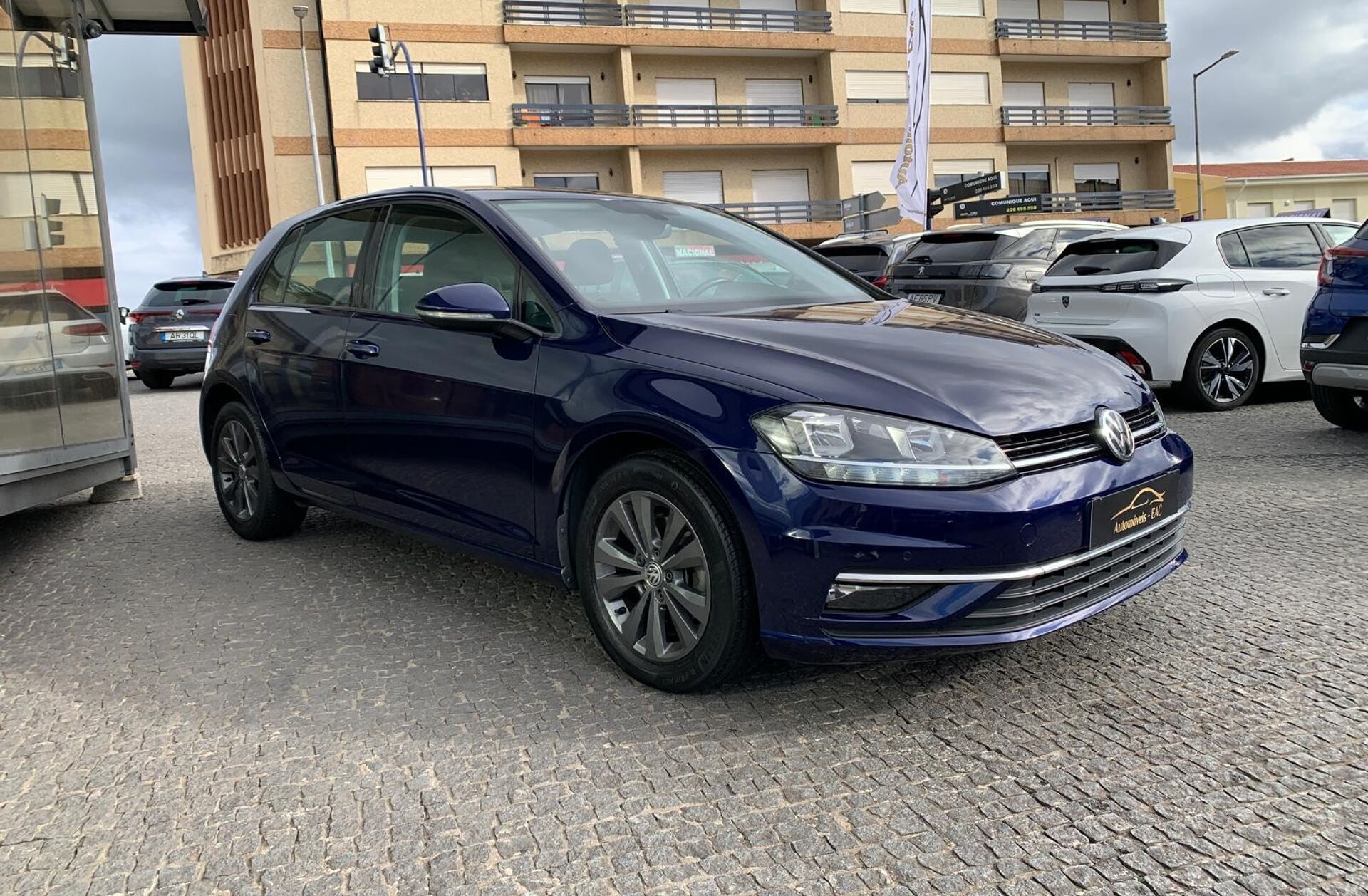 VOLKSWAGEN Golf V.1.6 TDI Confortline