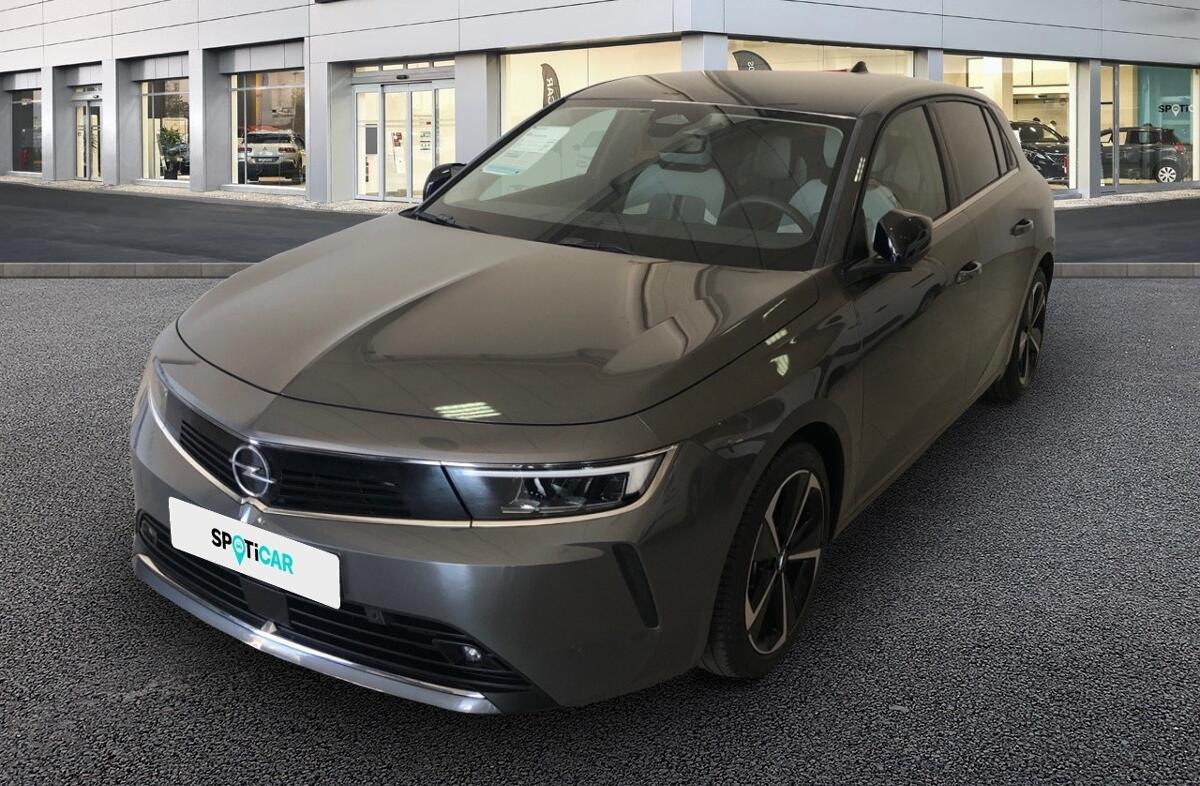 OPEL Astra 1.2 T Elegance