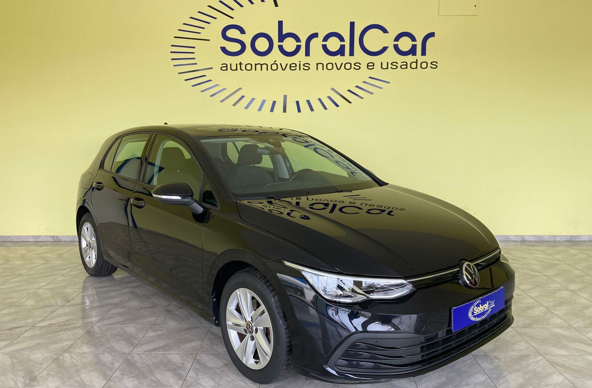 VOLKSWAGEN Golf 1.0 TSI Life