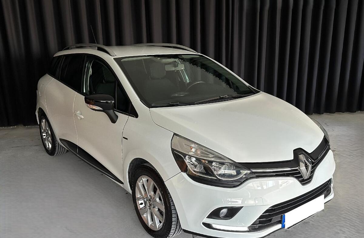 RENAULT Clio ST 0.9 TCe Limited