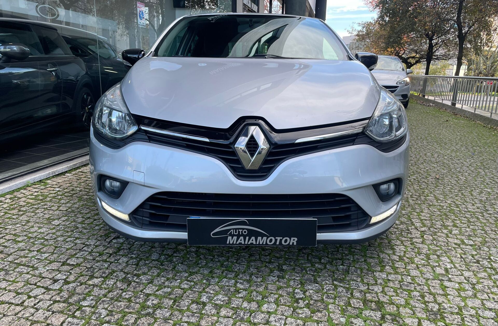 RENAULT Clio 1.5 dCi Limited Edition