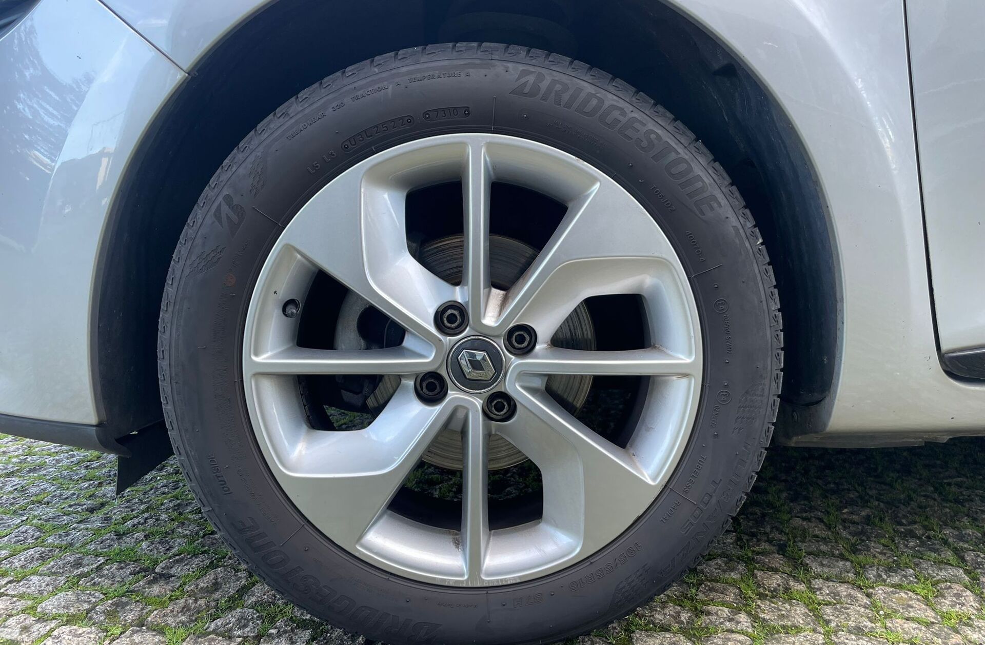 RENAULT Clio 1.5 dCi Limited Edition