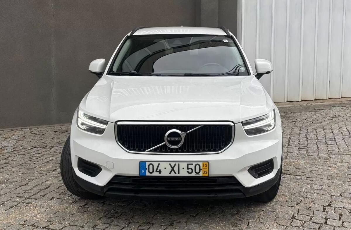 VOLVO XC40 1.5 T3 Tech Edition