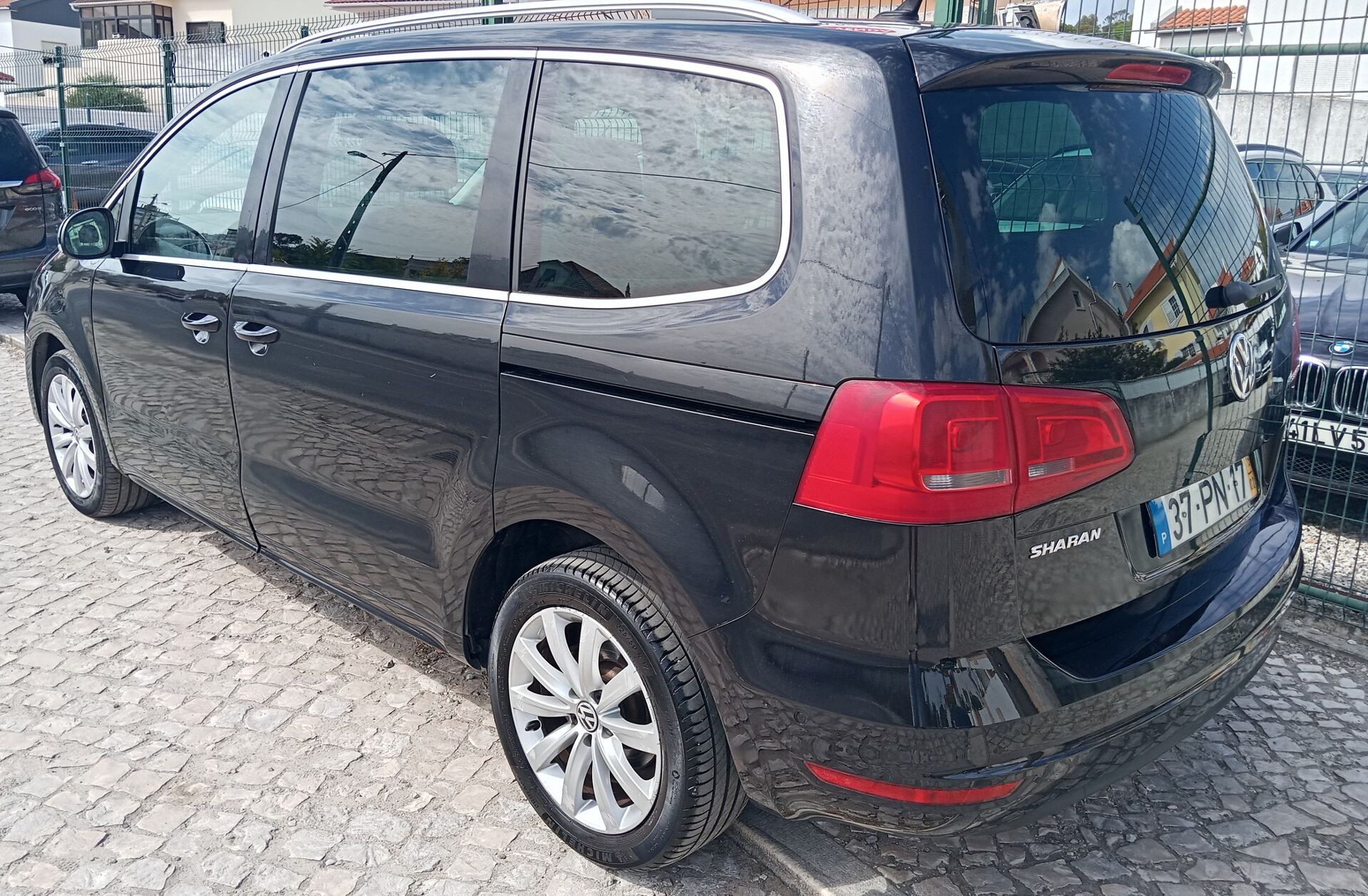VOLKSWAGEN Sharan 2.0 TDi Highline DSG