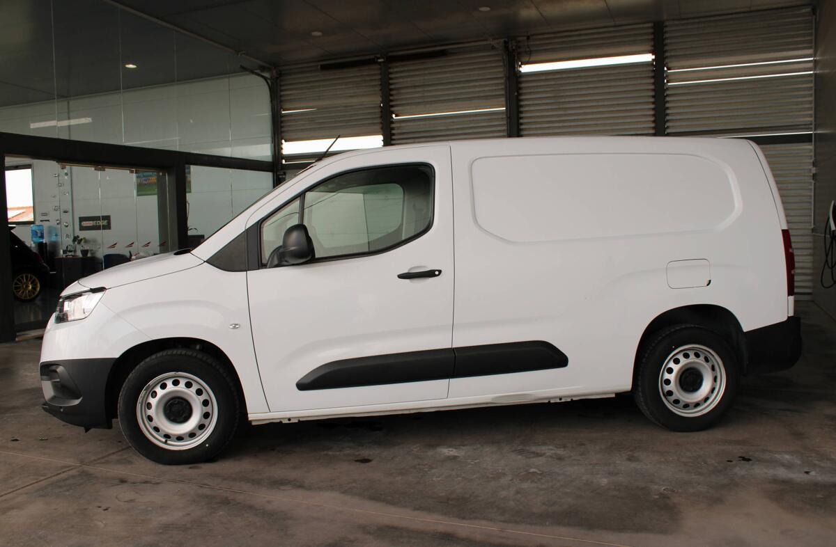 TOYOTA Proace City 1.5D L2 Exclusive