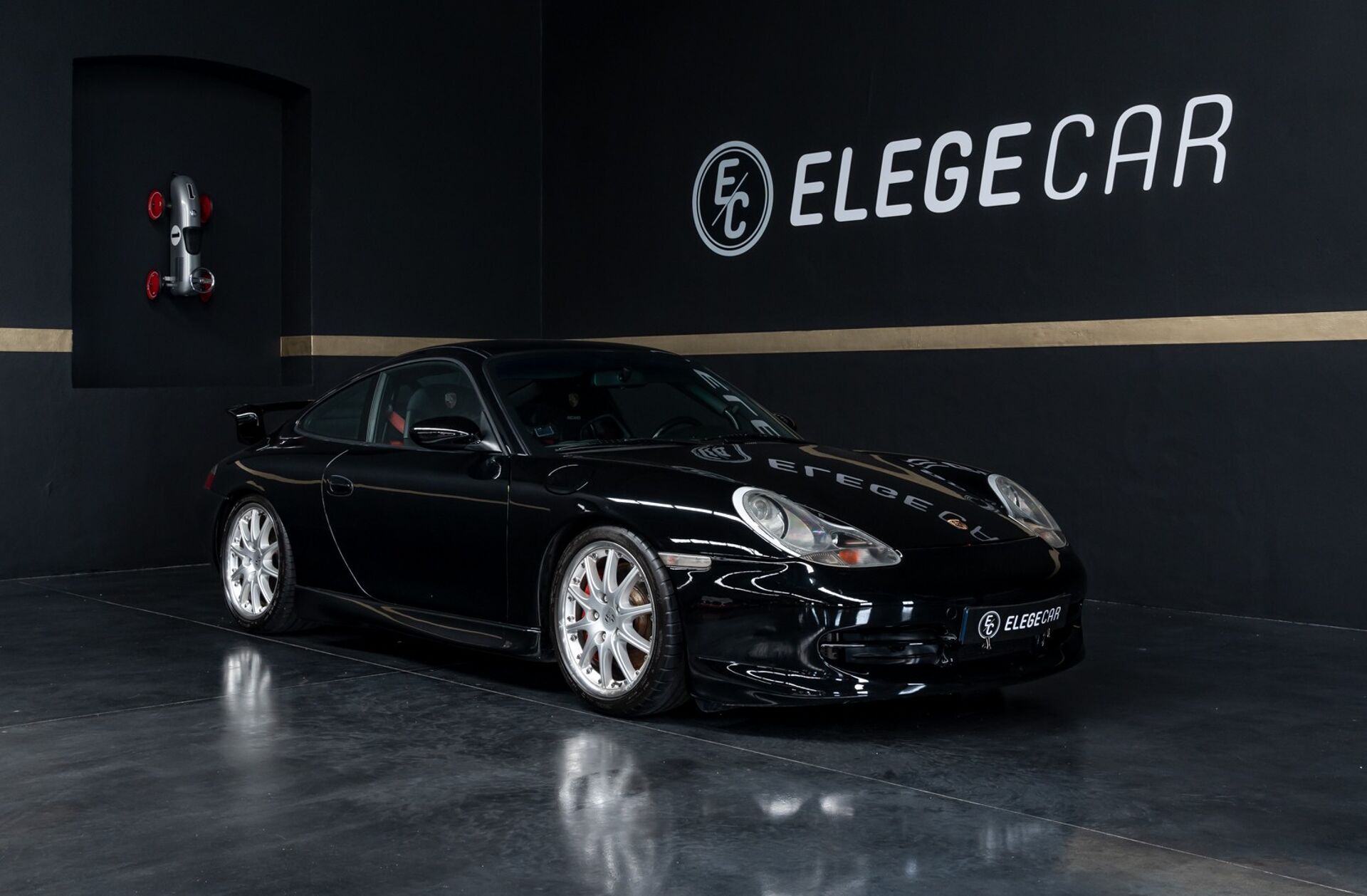 PORSCHE 911 Carrera Coupé GT3