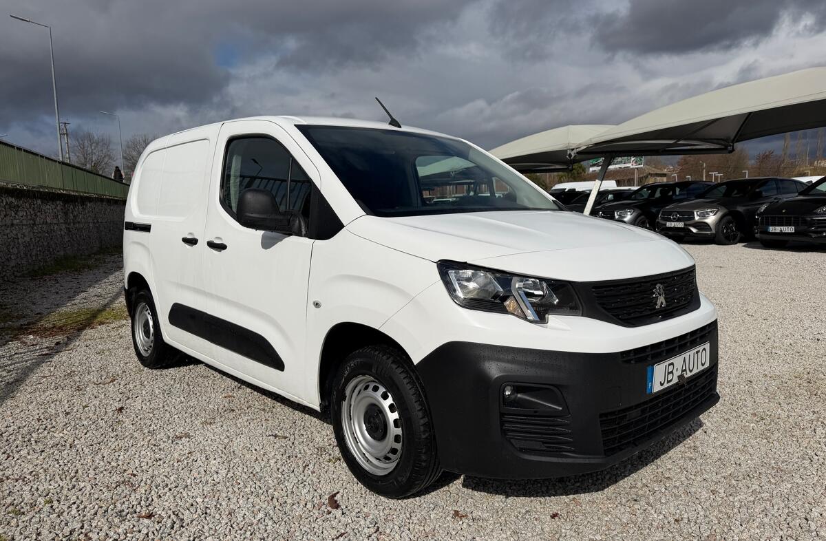 PEUGEOT Partner 1.5 BlueHDi Pre.St.Plus