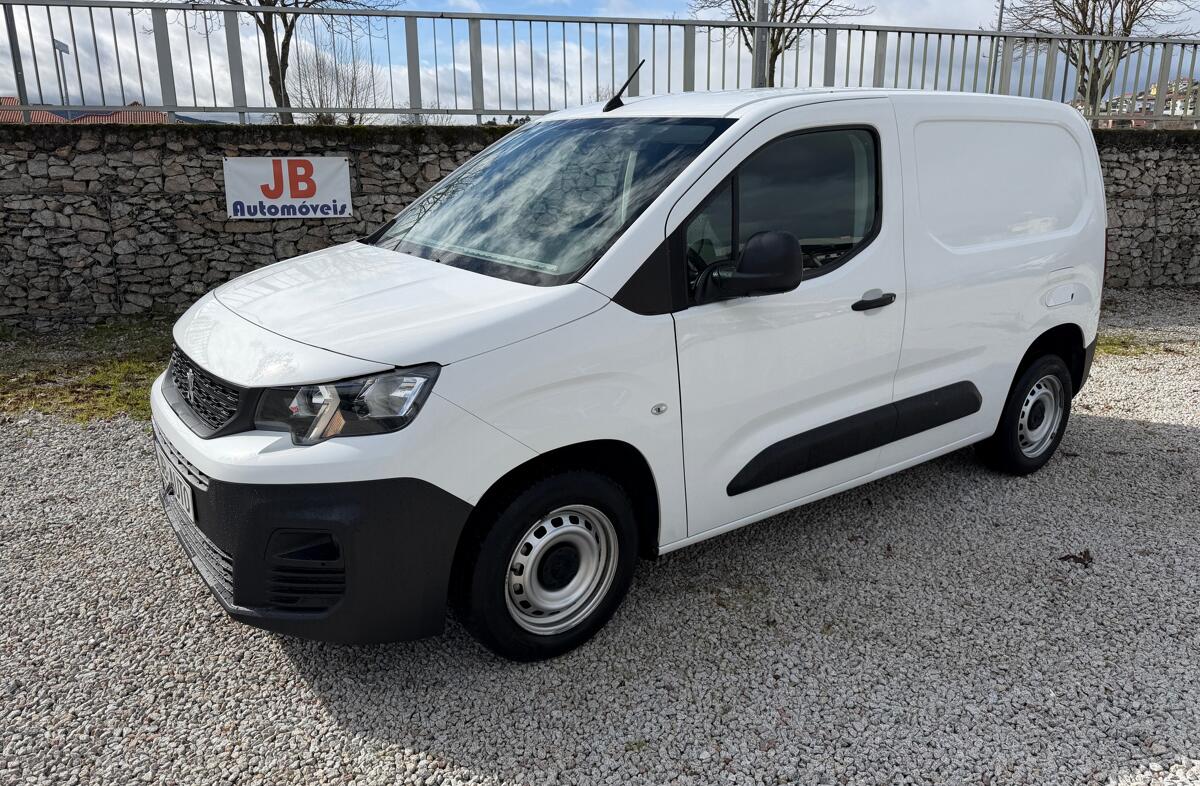 PEUGEOT Partner 1.5 BlueHDi Pre.St.Plus