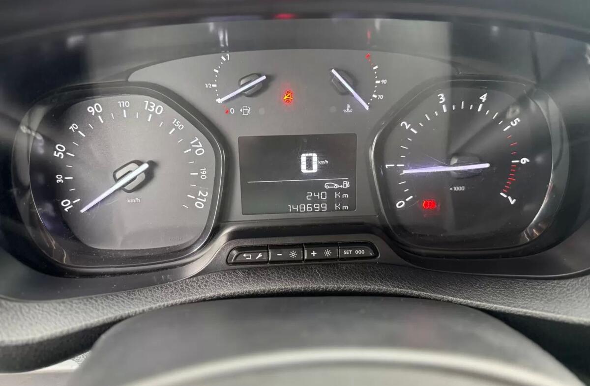 PEUGEOT Expert 1.6 BlueHDi L2H1 Premium Standard