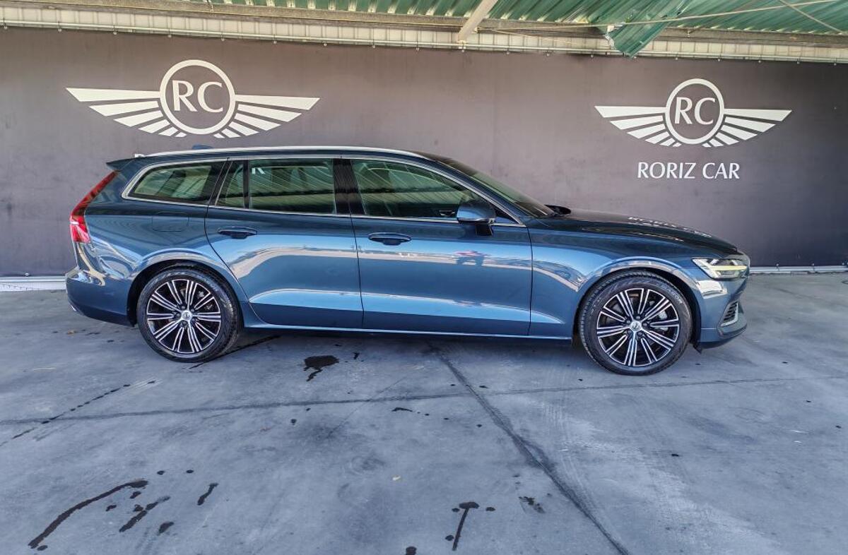 VOLVO V60 2.0 T6 AWD TE Inscription Expression