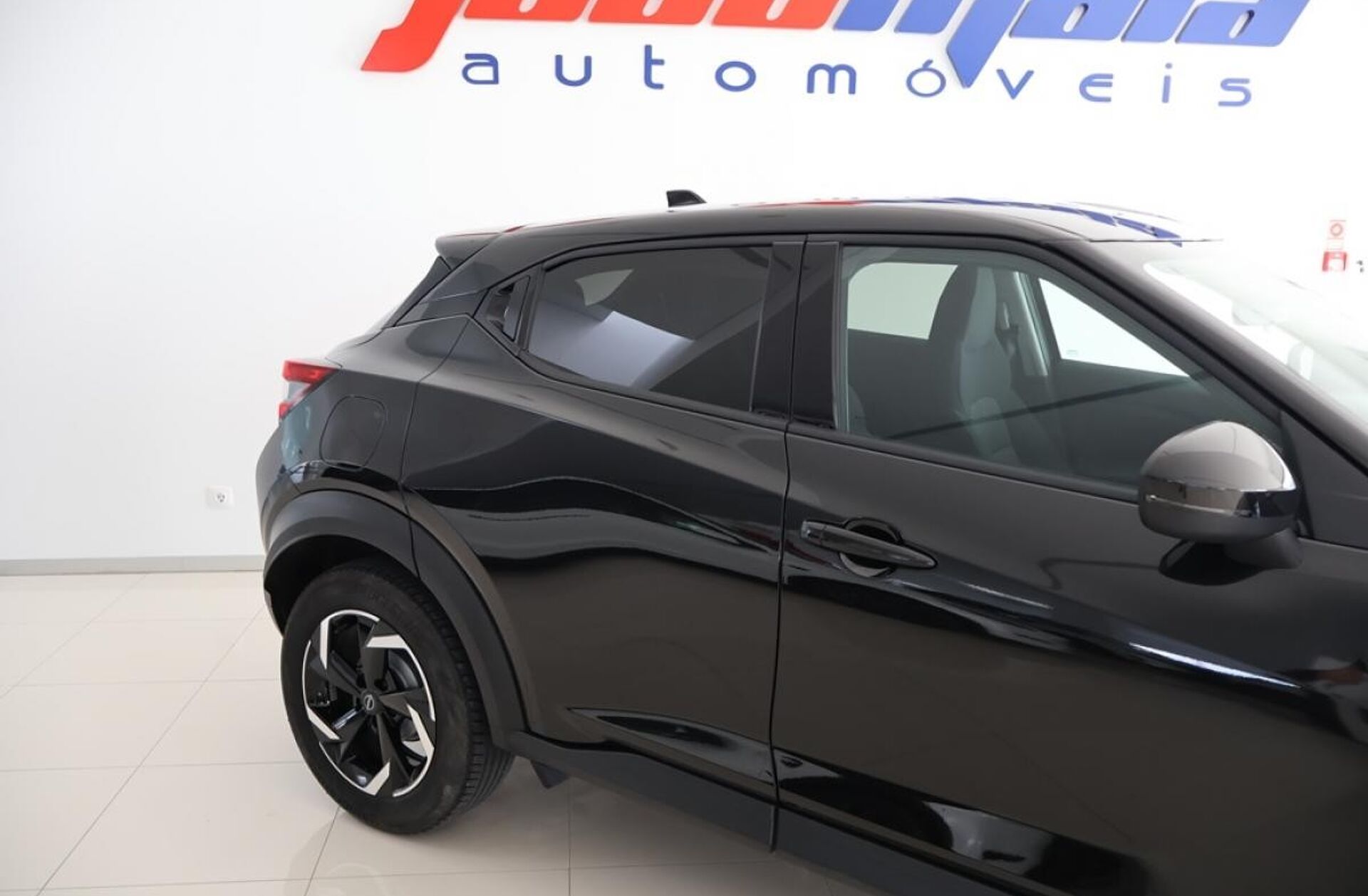 NISSAN Juke 1.0 DIG-T Acenta
