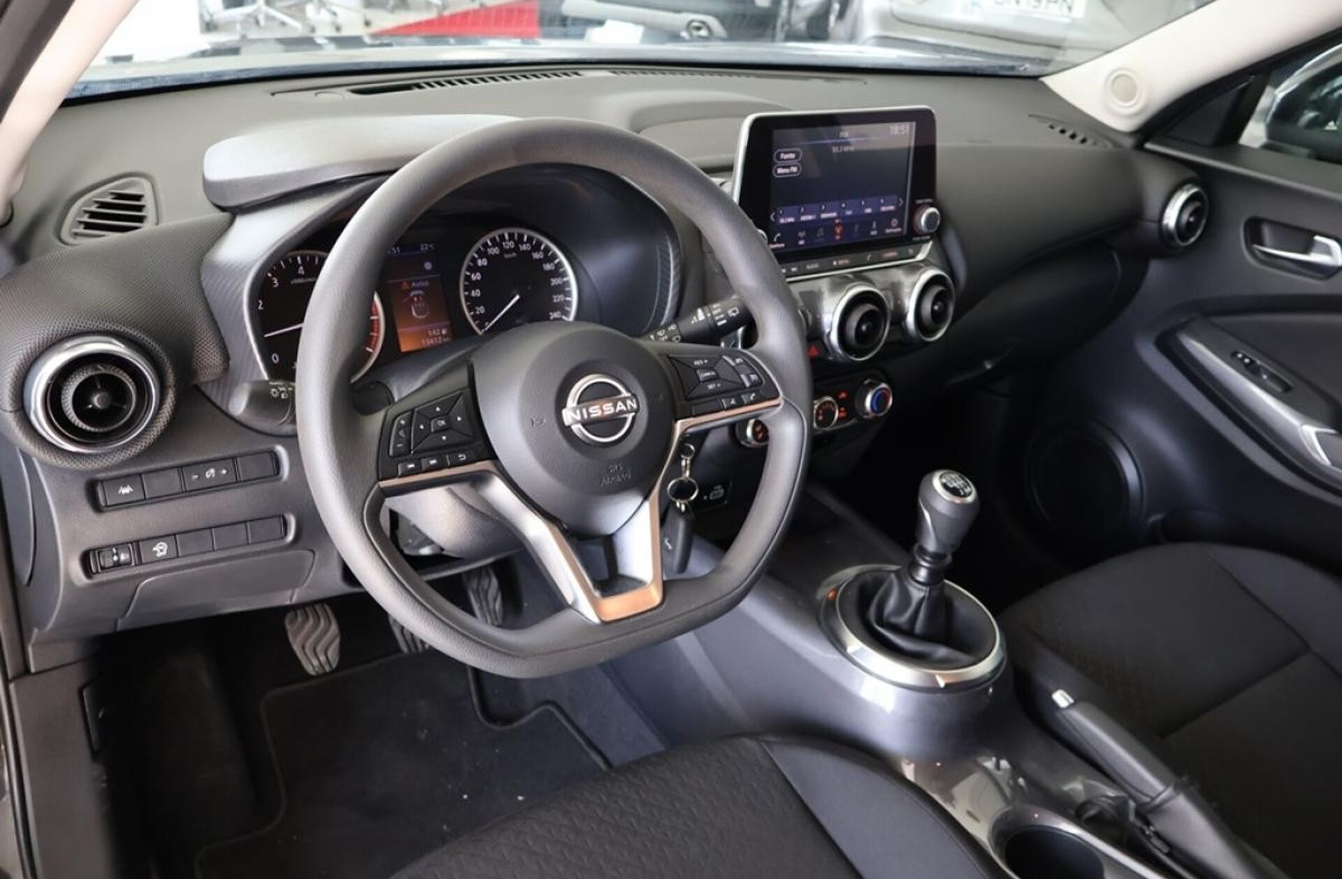 NISSAN Juke 1.0 DIG-T Acenta