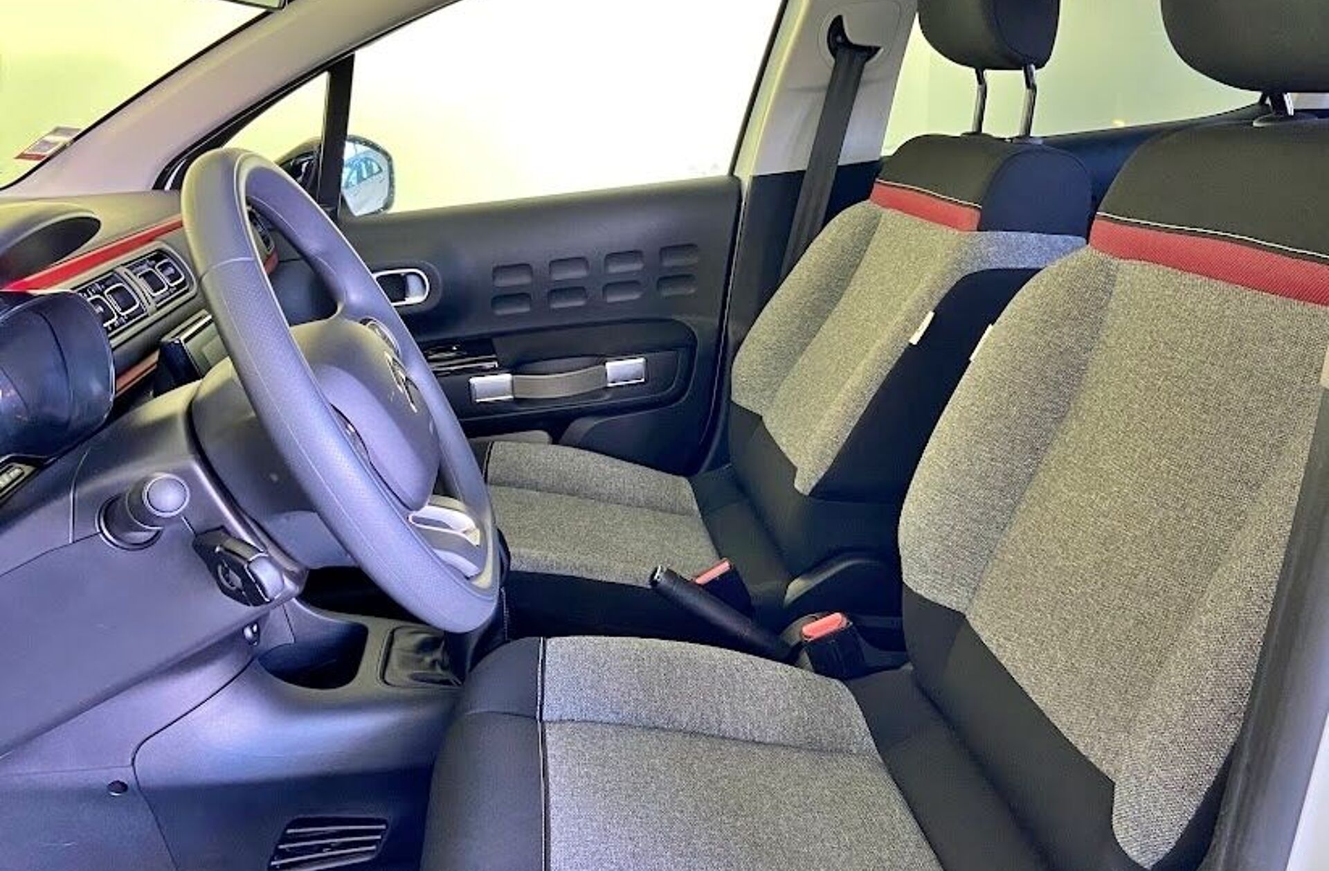 CITROEN C3 1.2 PureTech C-Series