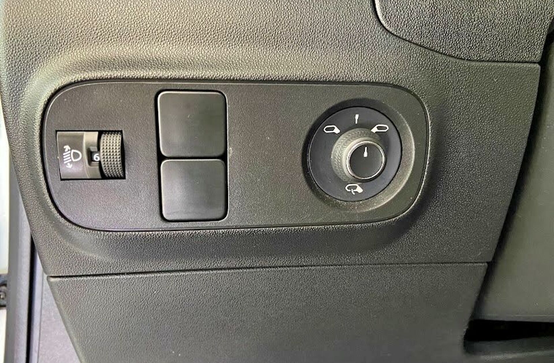 CITROEN C3 1.2 PureTech C-Series