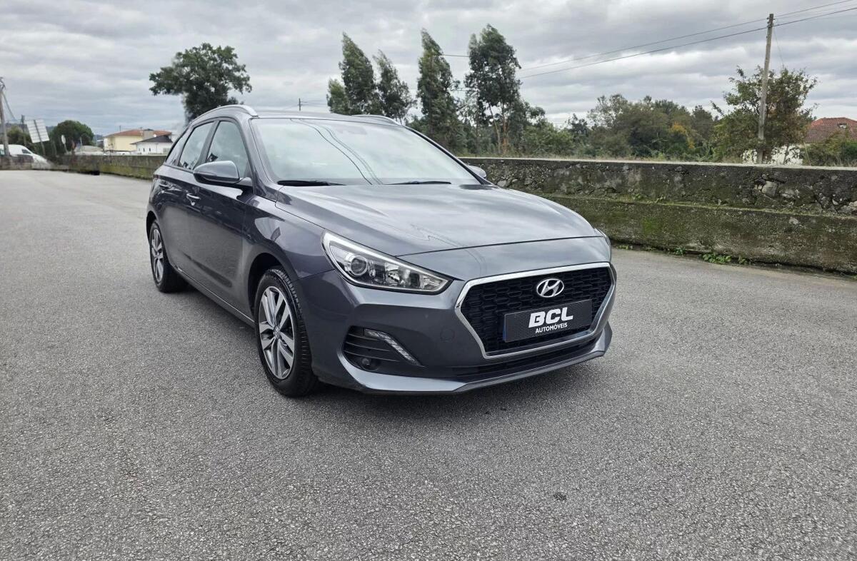 HYUNDAI i30 SW 1.6 CRDi Style Plus TA 7DCT