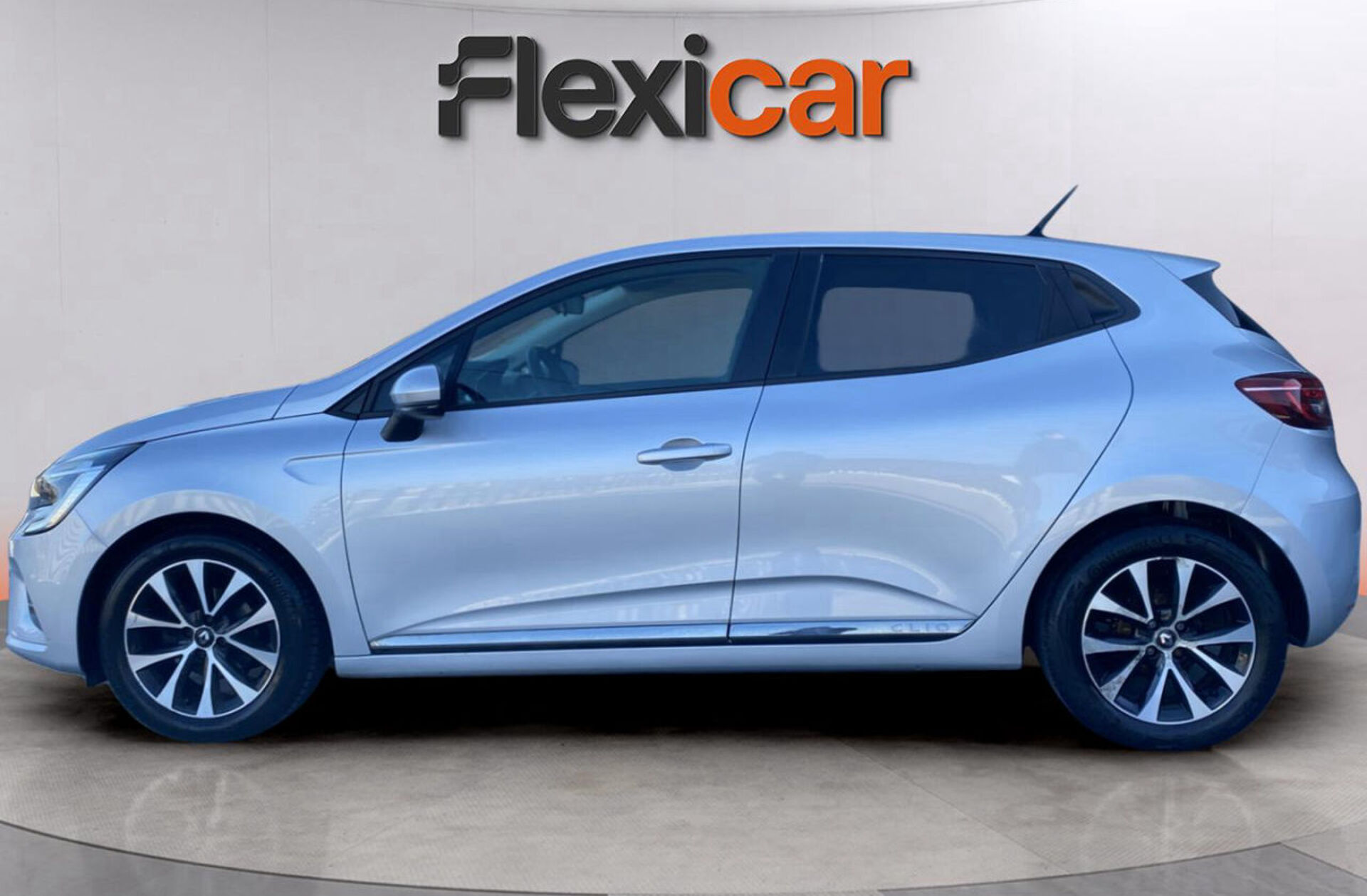 RENAULT Clio 1.0 TCe Intens Bi-Fuel