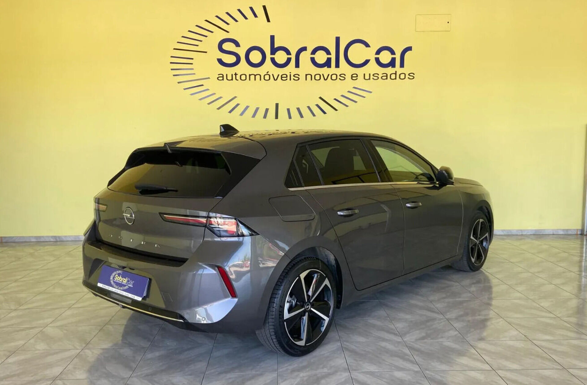 OPEL Astra 1.2 T Elegance