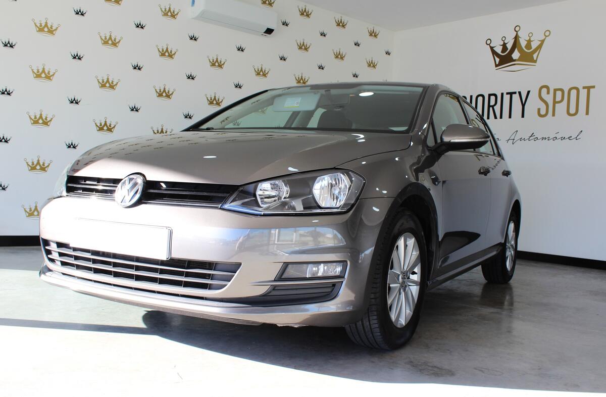 VOLKSWAGEN Golf 1.6 TDi BlueMotion Trendline