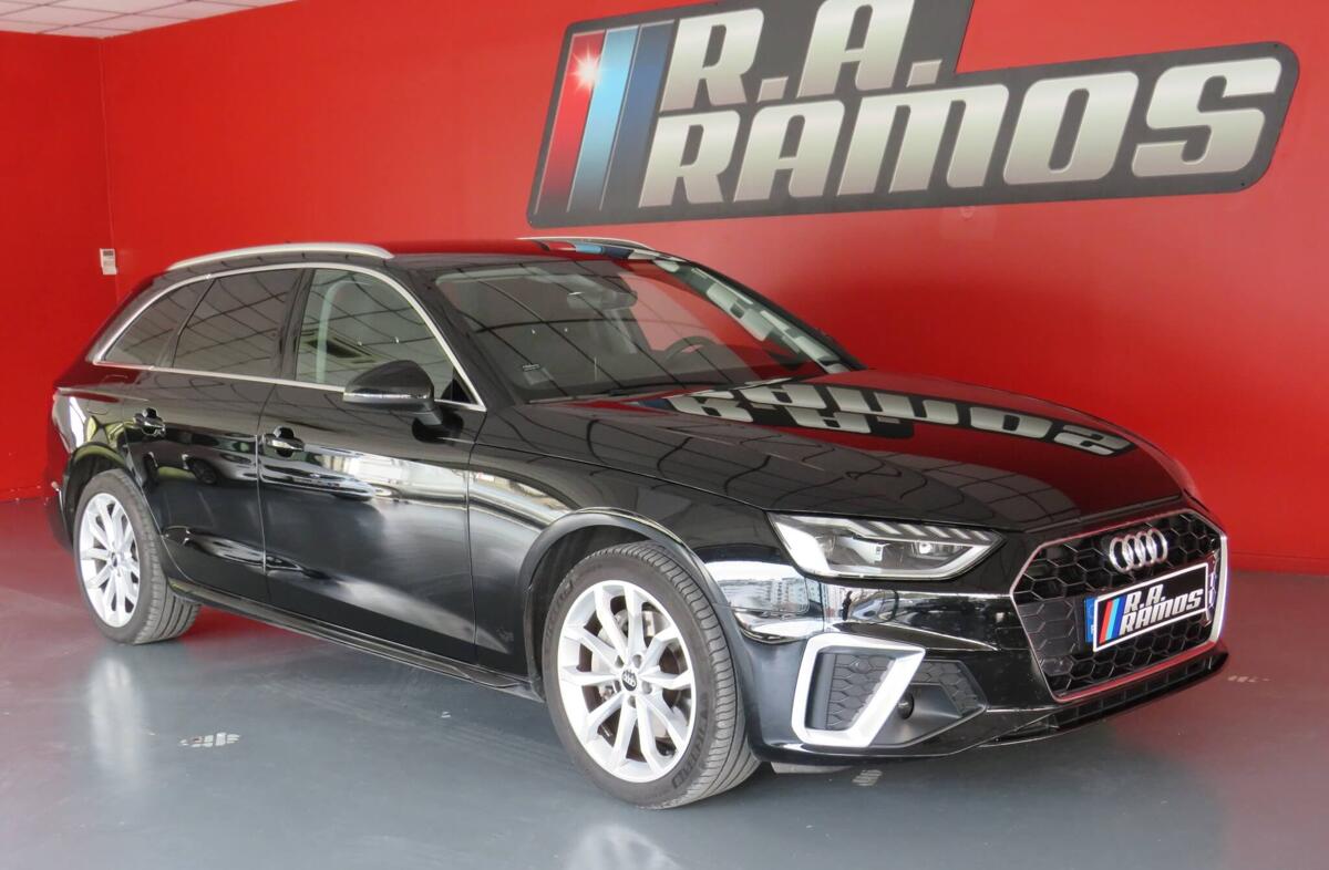 AUDI A4 40 TDI S line S tronic