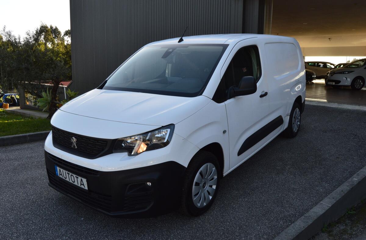 PEUGEOT Partner Eléctrica L2 Pro