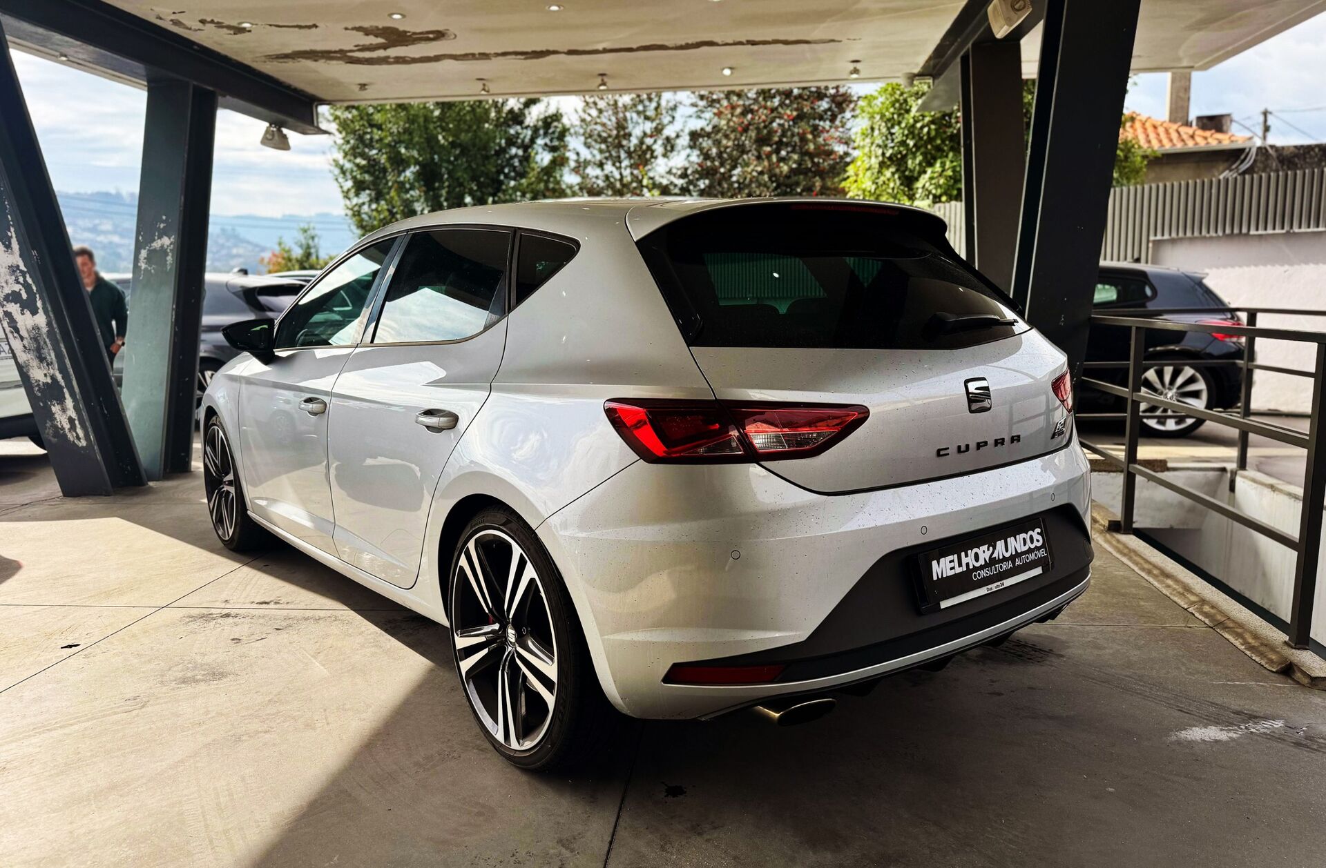 SEAT Leon 2.0 TSi Cupra DSG S/S