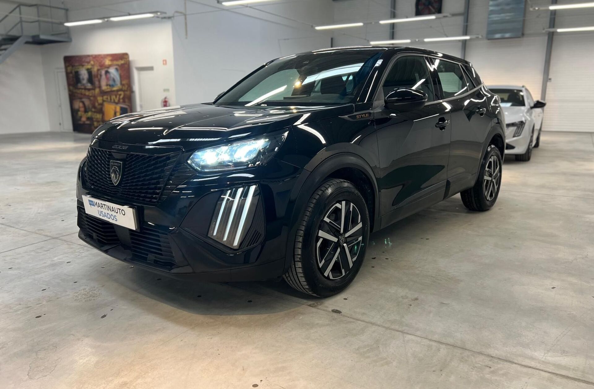 PEUGEOT 2008 1.2 PureTech Style