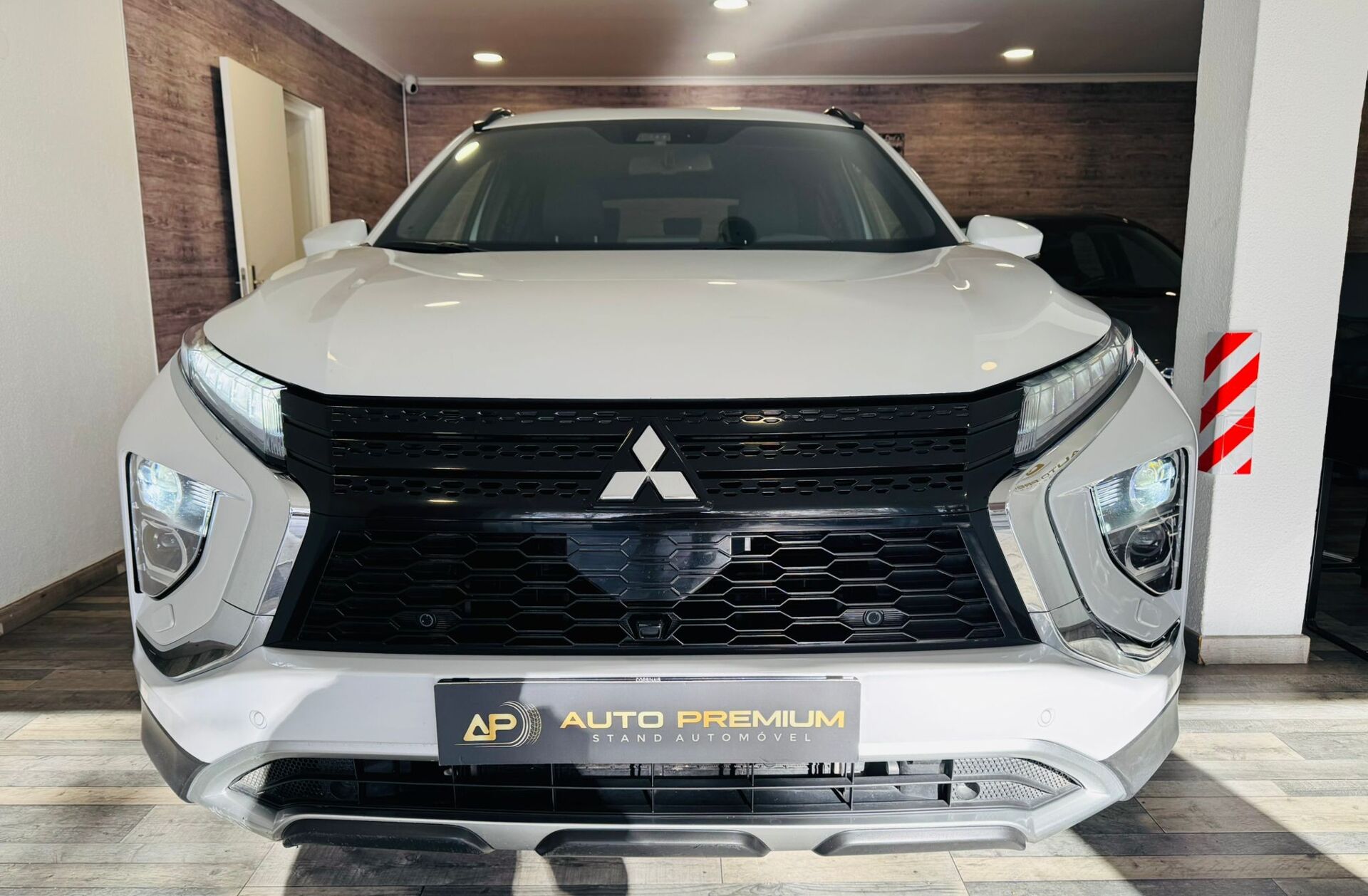 MITSUBISHI Eclipse Cross 2.4 PHEV eMotion