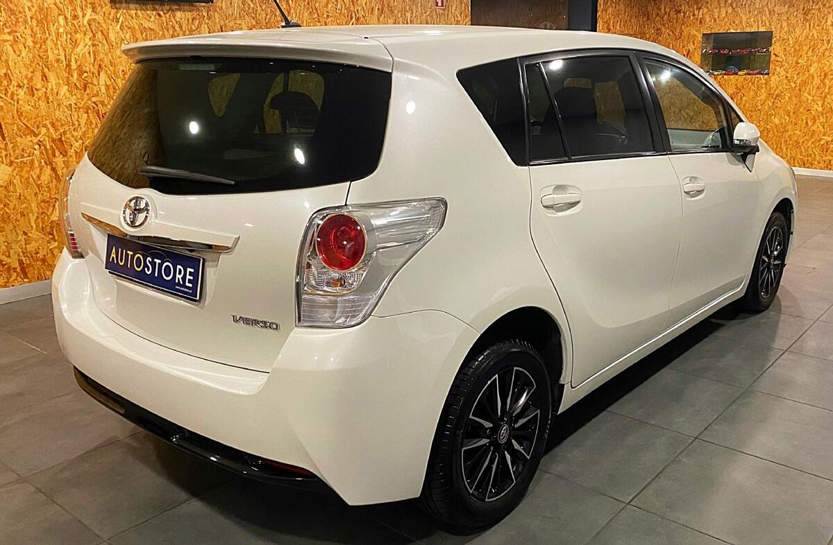 TOYOTA Verso 1.6 D-4D Active