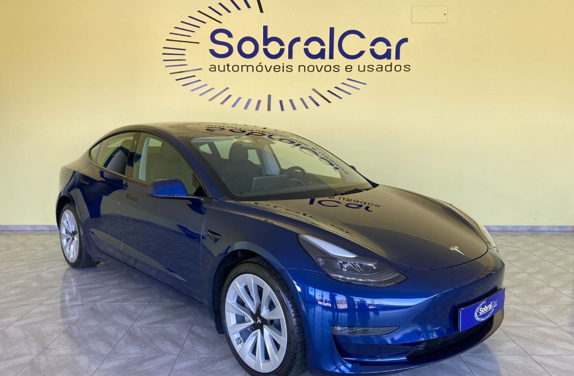 TESLA Model 3 Long Range Tração Integral