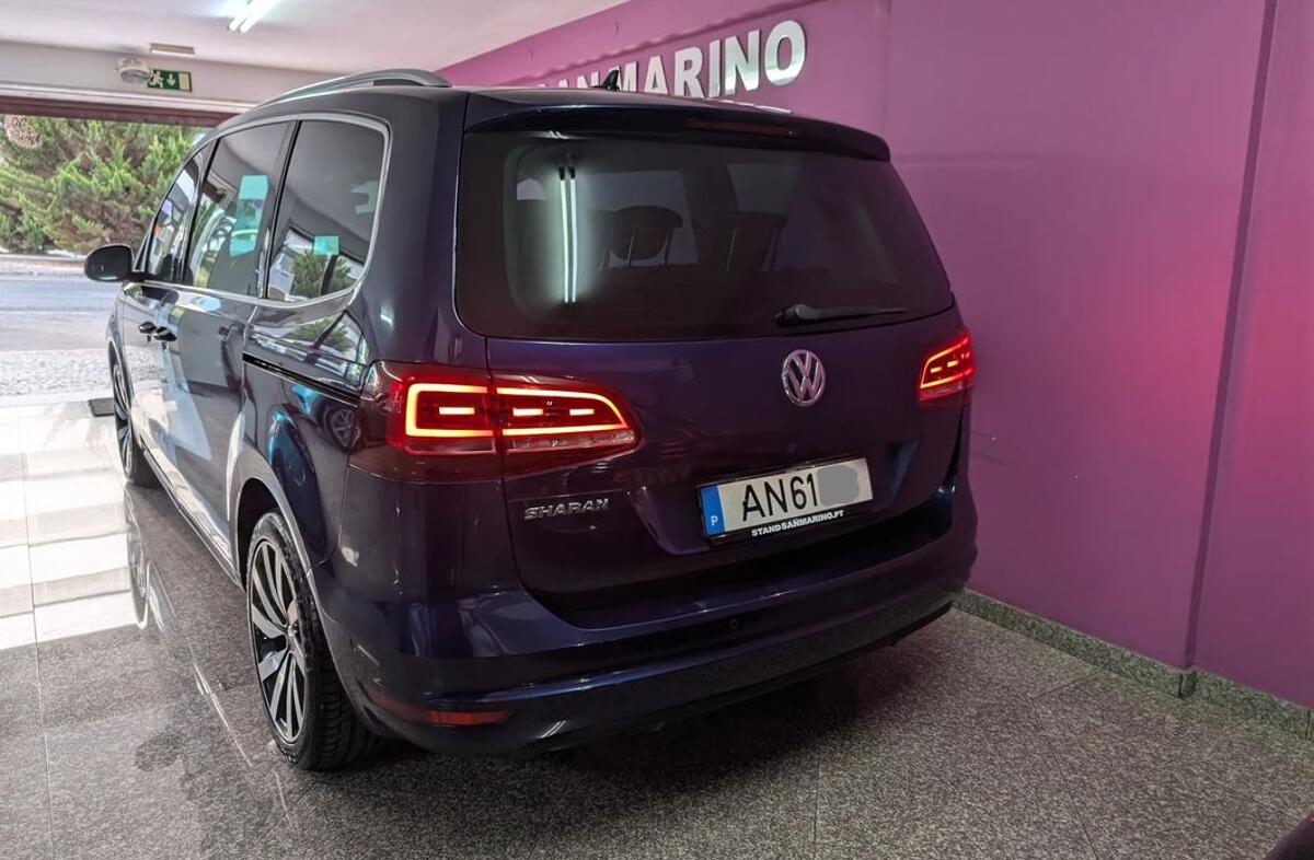 VOLKSWAGEN Sharan 1.4 TSI Highline DSG