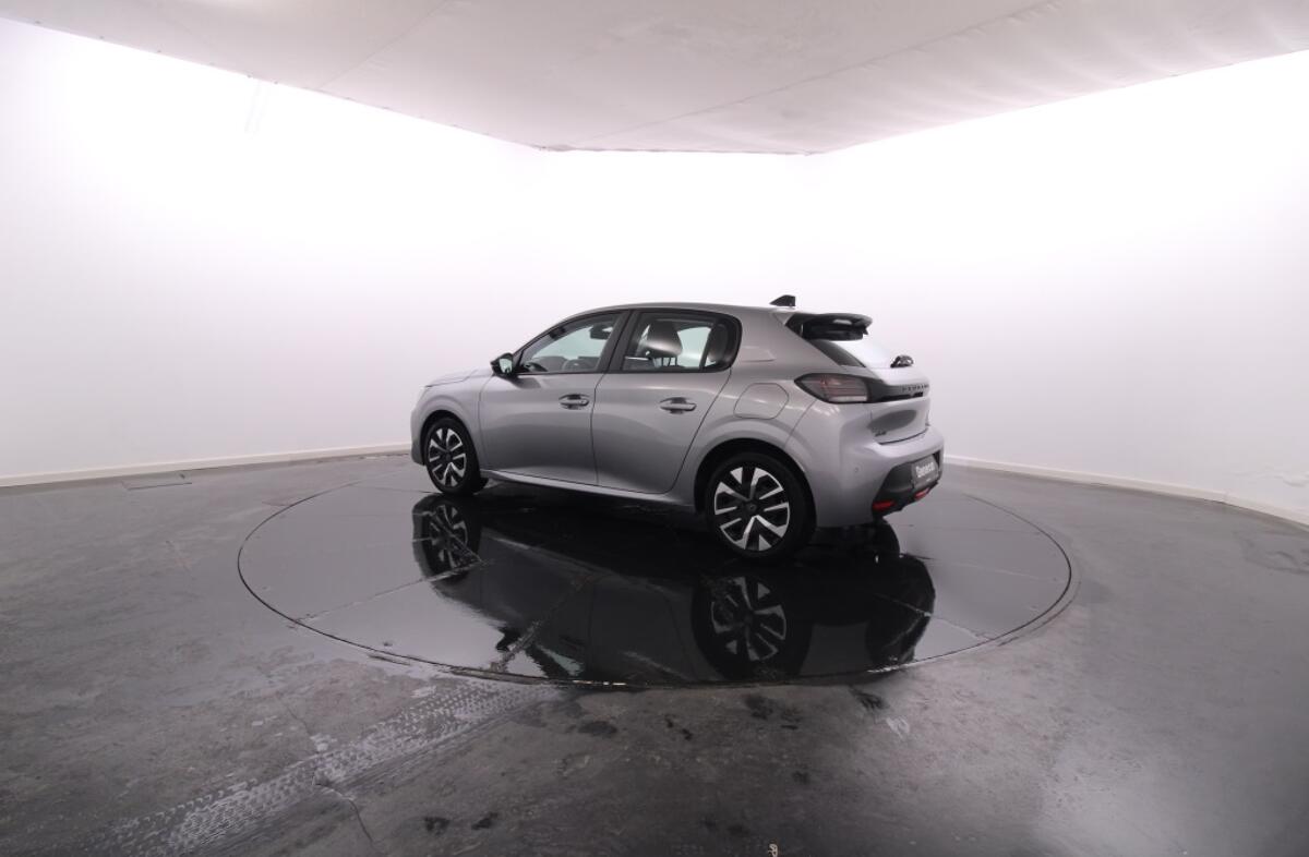 PEUGEOT 208 1.2 PureTech Active