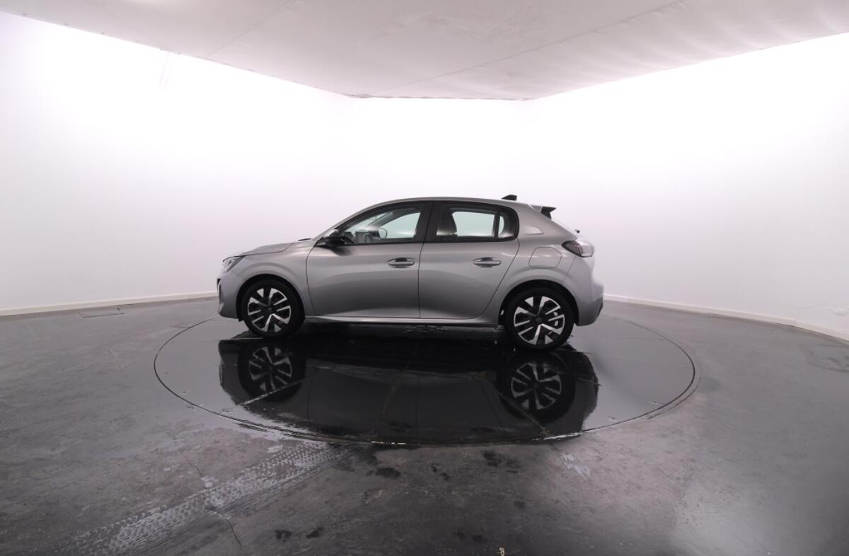 PEUGEOT 208 1.2 PureTech Active