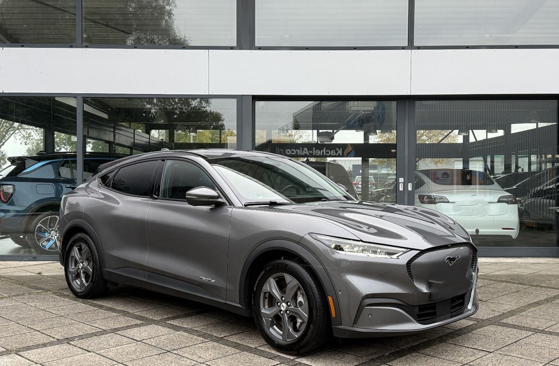 FORD Mustang Mach-E Standard