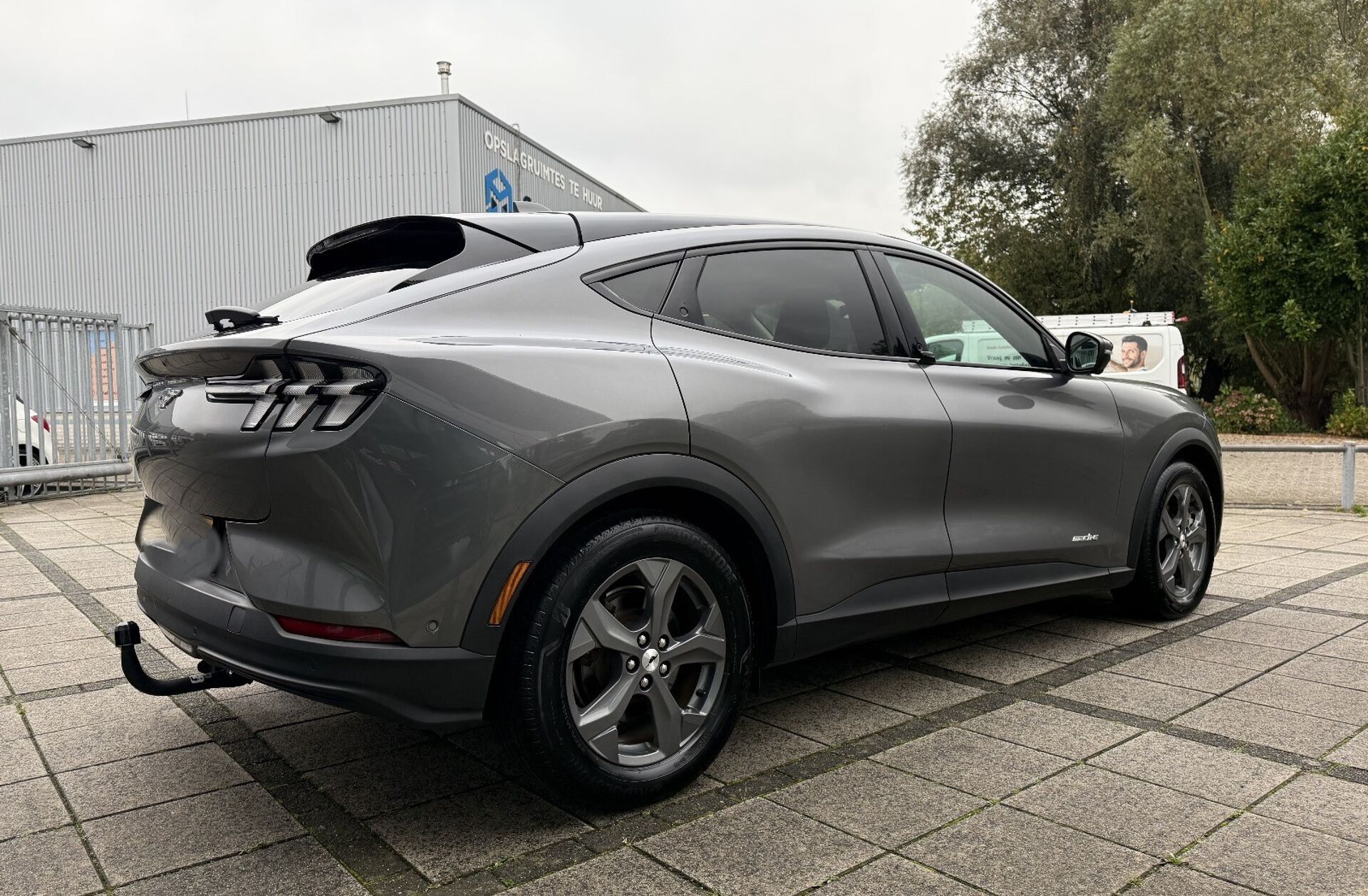 FORD Mustang Mach-E Standard