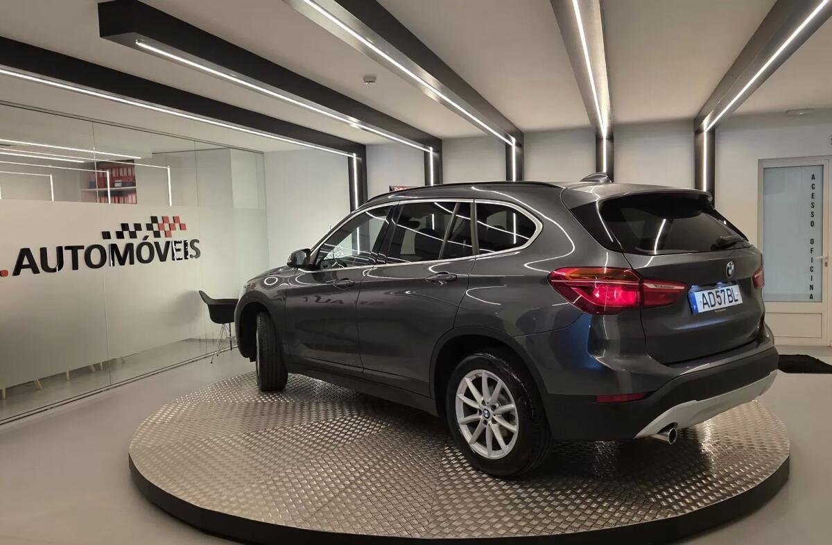 BMW X1 16 d sDrive Advantage
