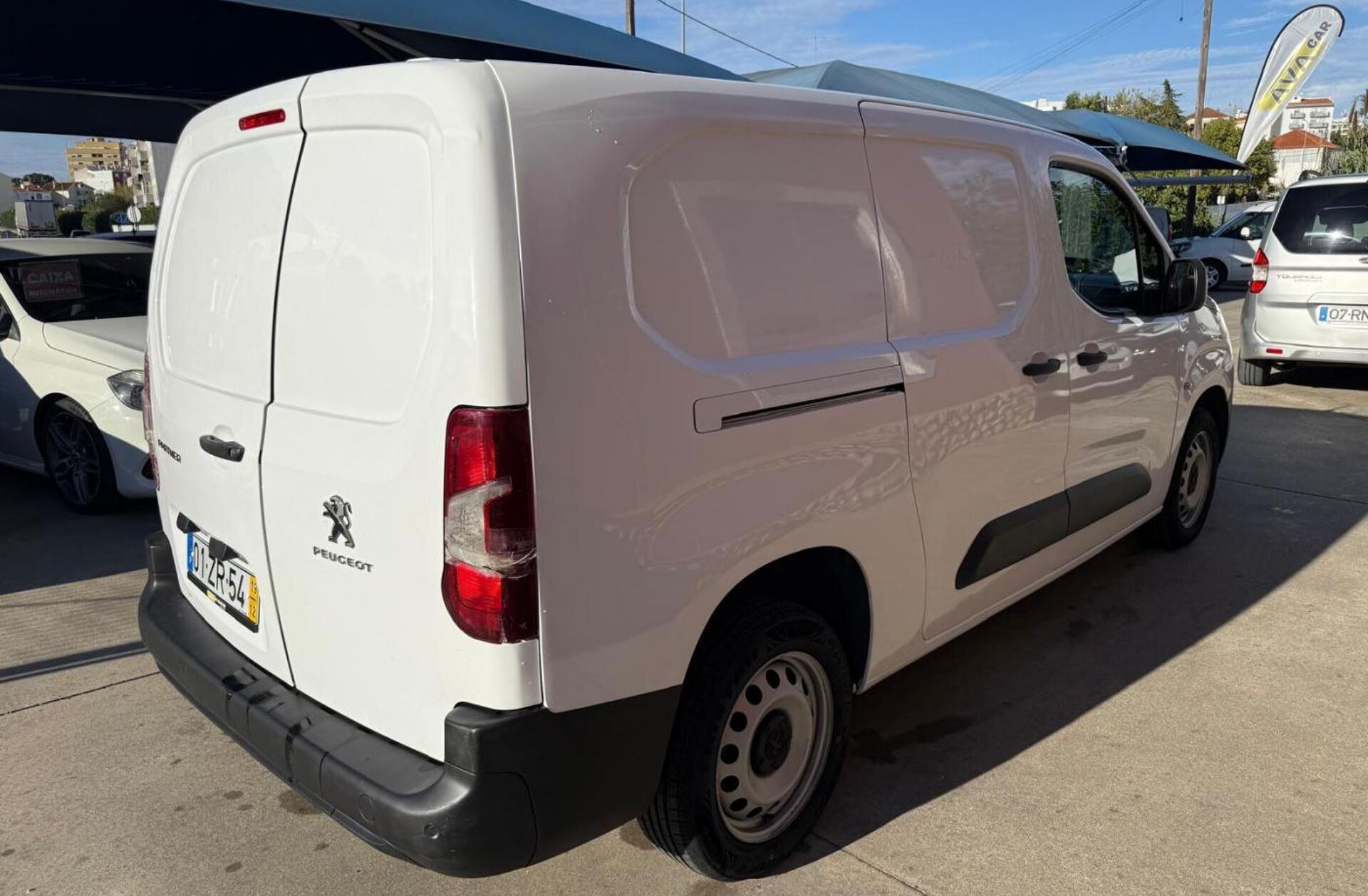 PEUGEOT Partner 1.5 BlueHDi Pro Longa